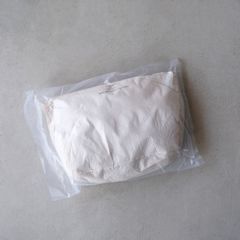 Bag Shaper Pillow Triangle Large（Ivory/ アイボリー）