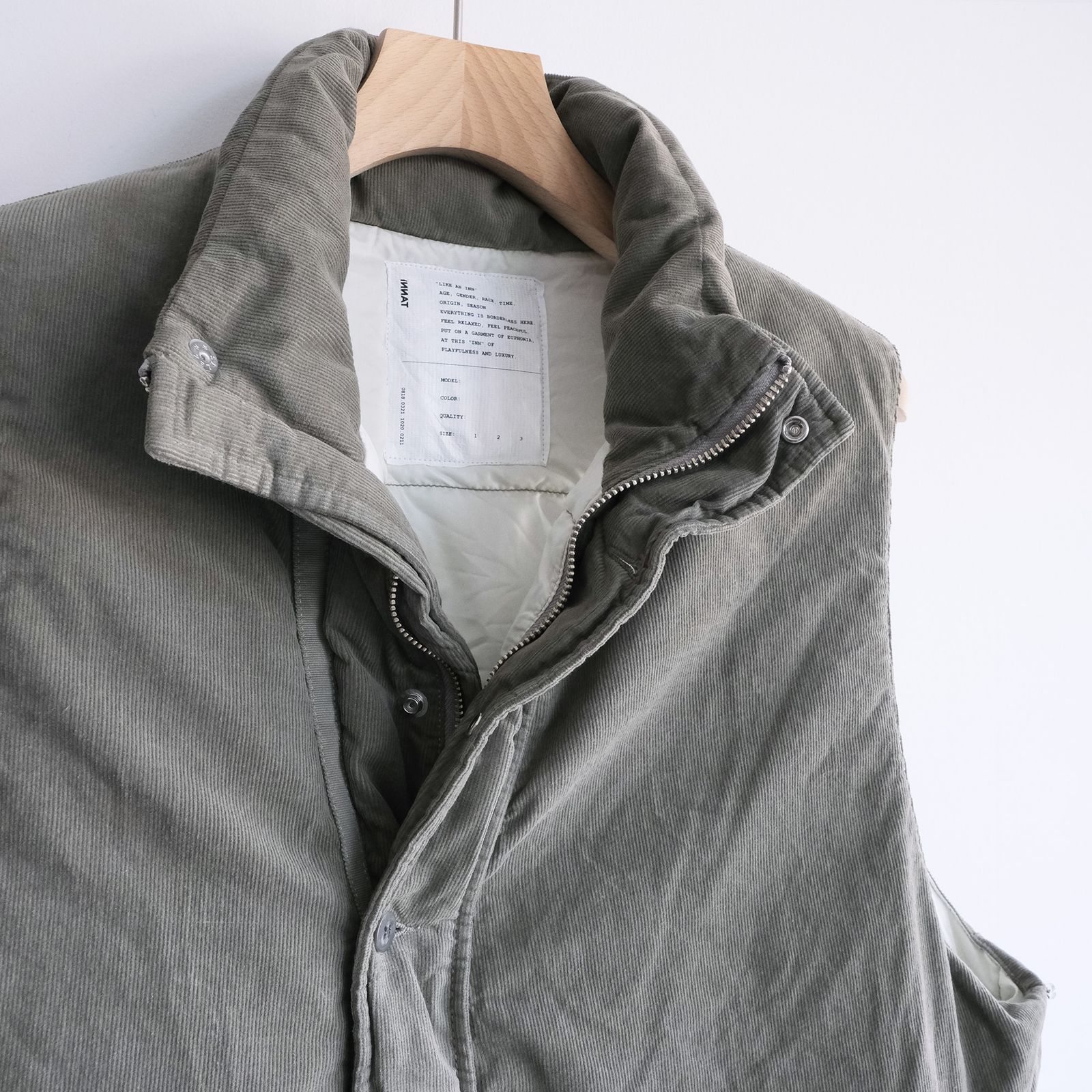 Garment Dyed Down Vest -ダウンベスト-（Gray / グレー）
