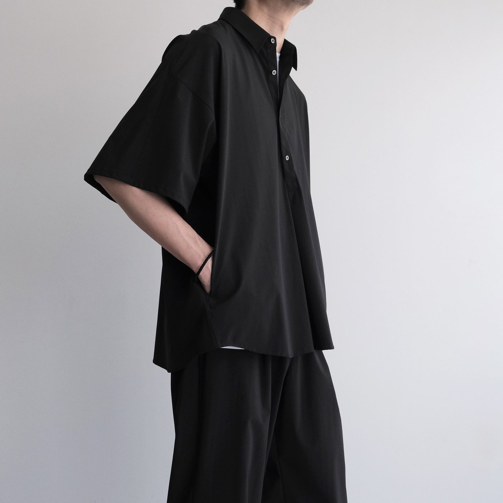 Flex Tricot S/S Pullover Shirt -シャツ-（Black / ブラック）GM262-50018