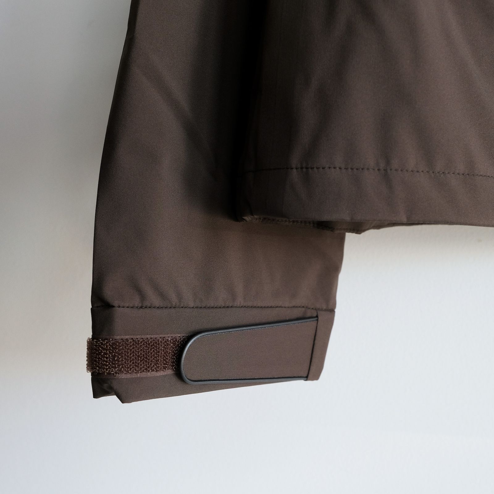 Partex Stand-Collar Shell -ブルゾン-（Brown / ブラウン）