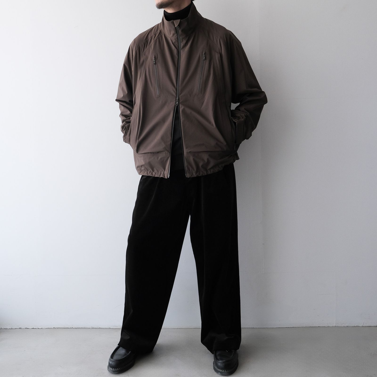 Partex Stand-Collar Shell -ブルゾン-（Brown / ブラウン）