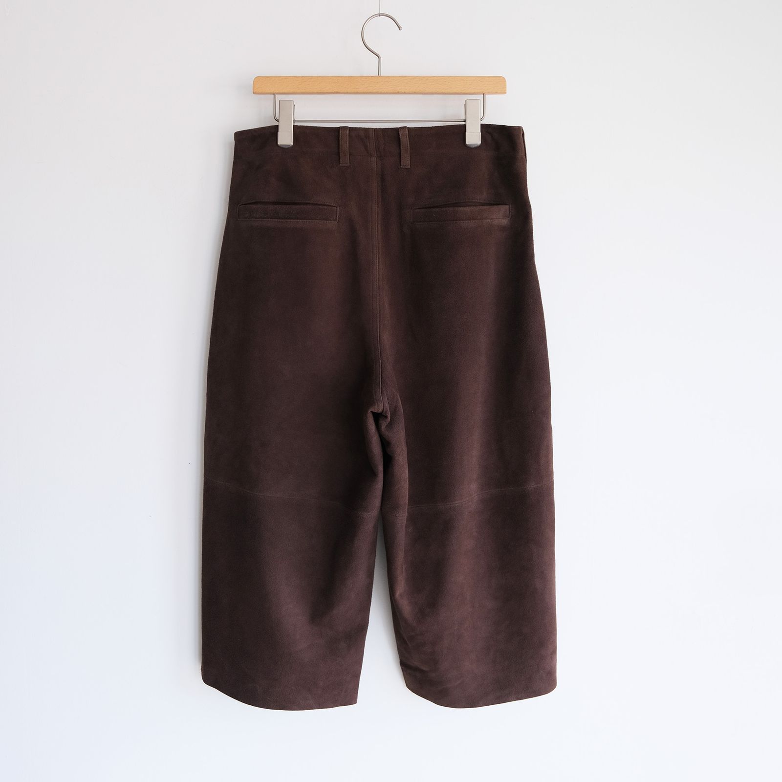 Suede Trousers -パンツ-（Brown / ブラウン）