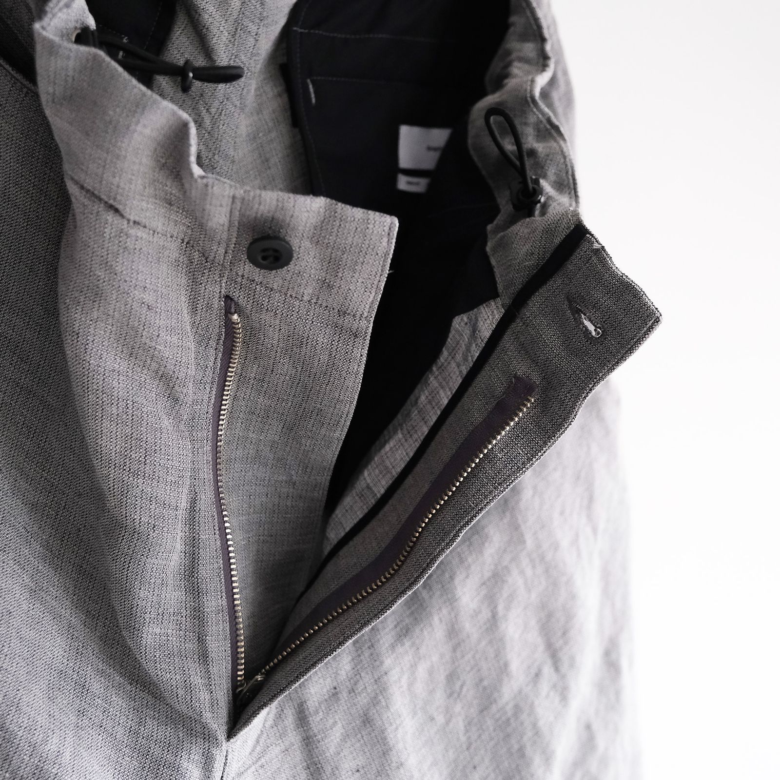 Linen Cupro Hopsack Military Shorts -ショーツ-（Gray / グレー）GM261-40378