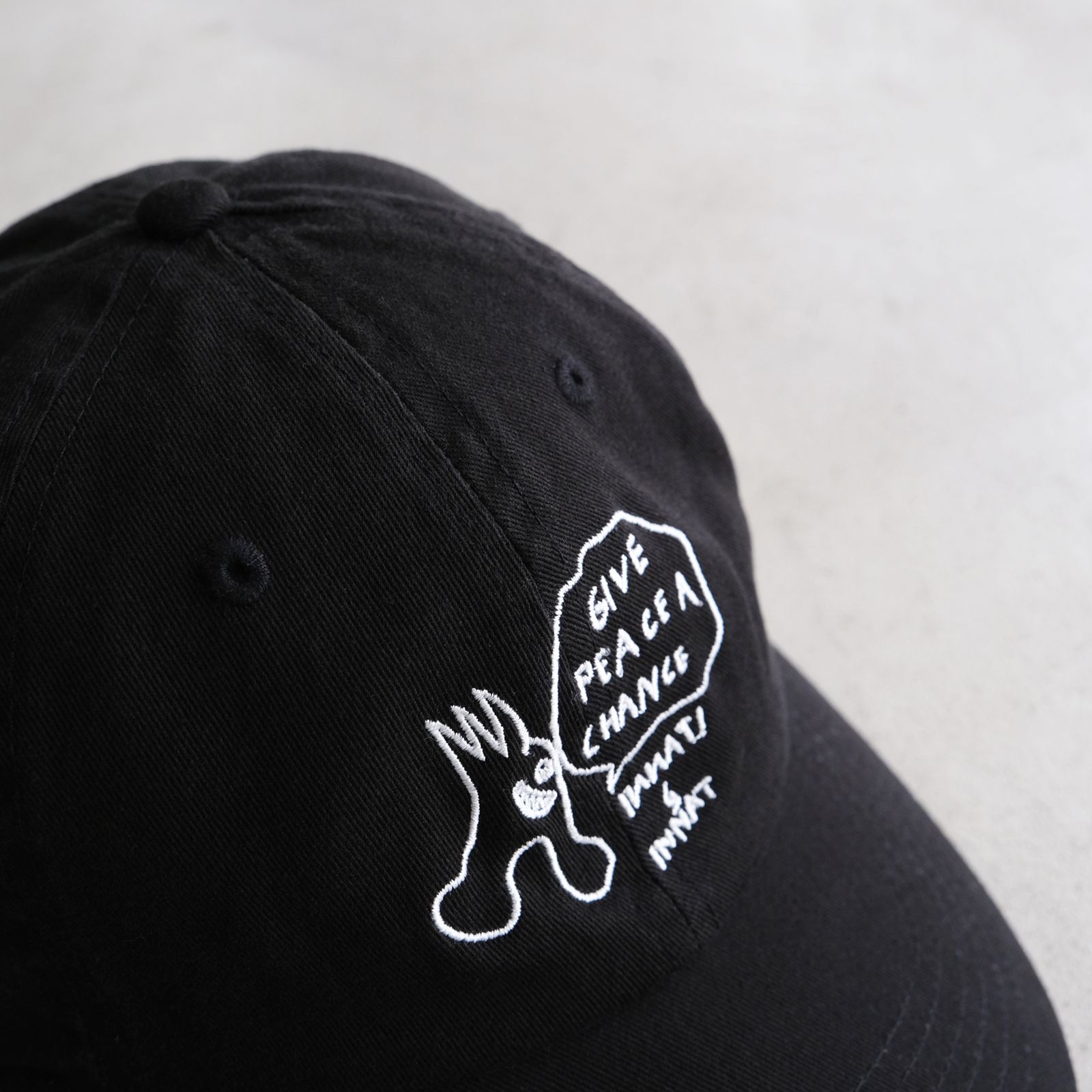 INNAT - Rakugaki Cap -キャップ-（Black / ブラック） | STACK STORE