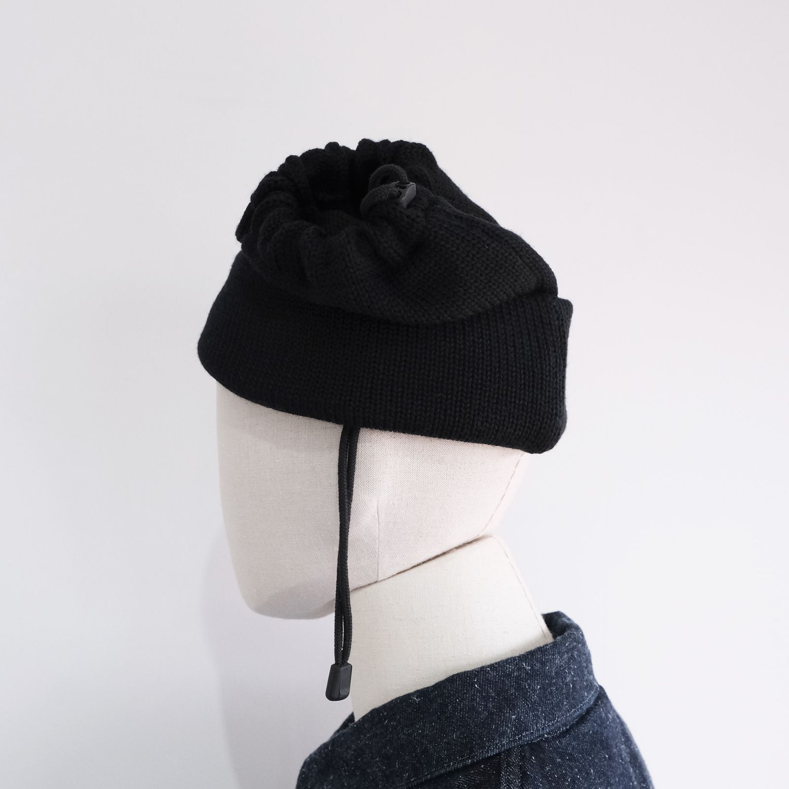 Drawstring Wool Knit & Neck Warmer -ニットキャップ-（Black / ブラック）