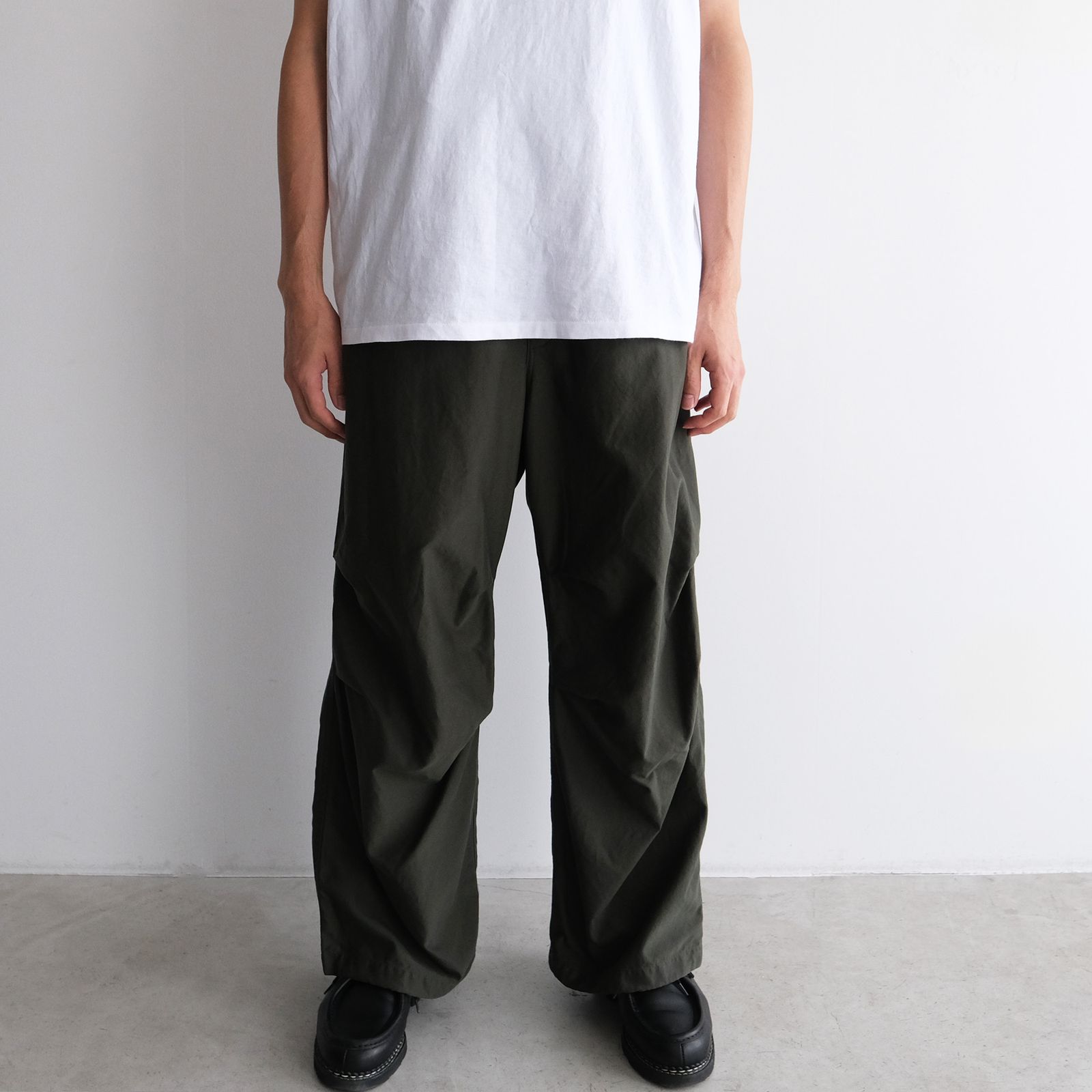 Cotton Cupro Back Satin Military Pants -パンツ-（Green / グリーン）