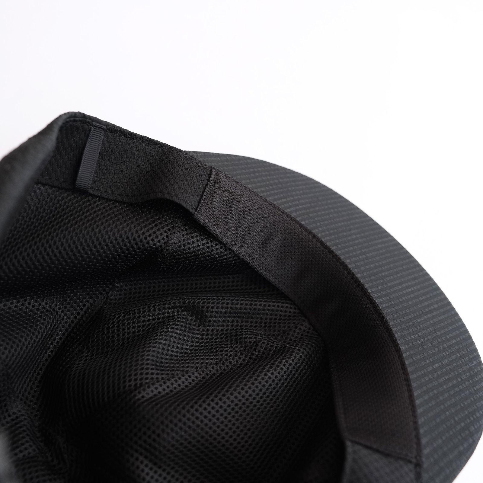 Coolmax Sucker Little Brim Cap -キャップ-（Black / ブラック）