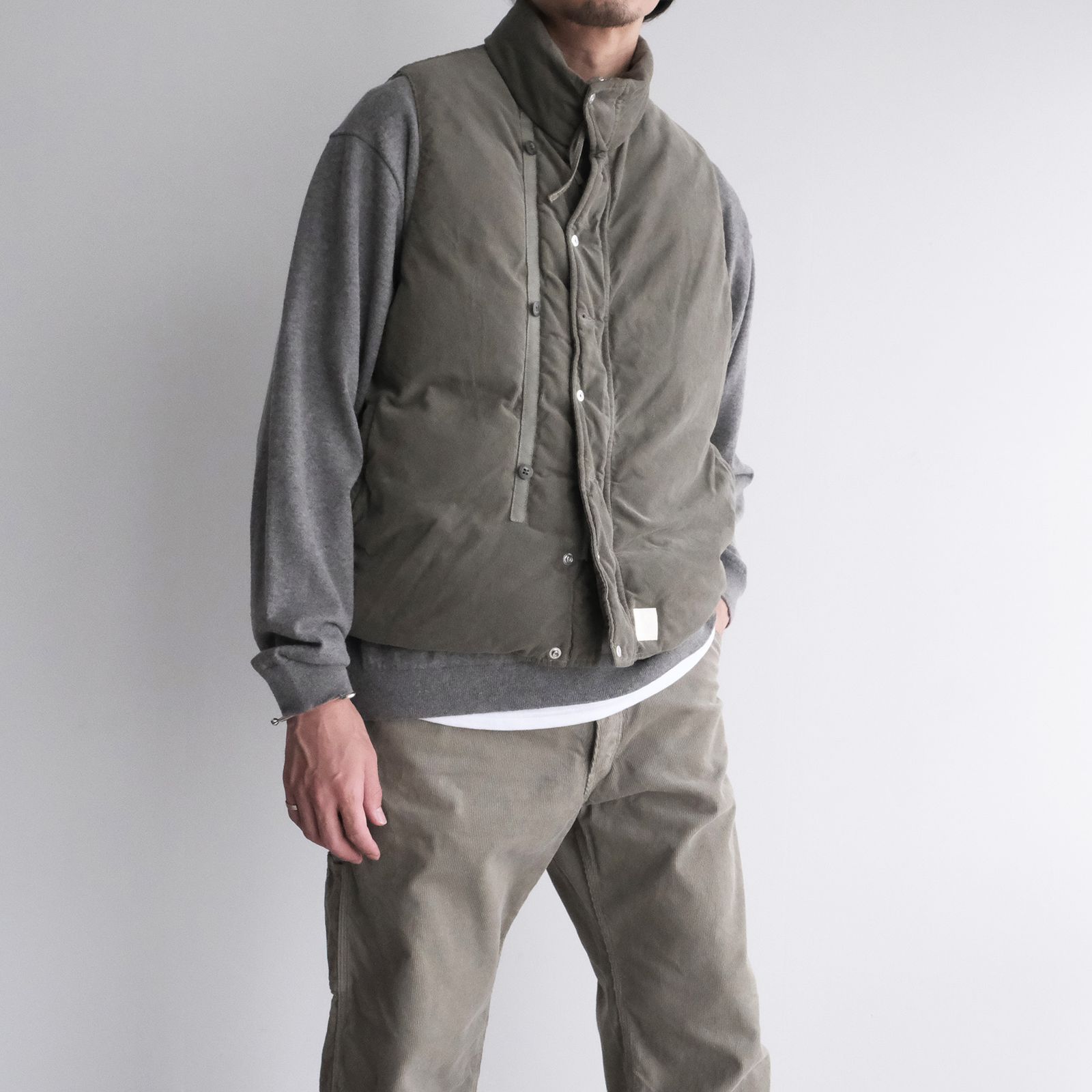 Garment Dyed Down Vest -ダウンベスト-（Gray / グレー）