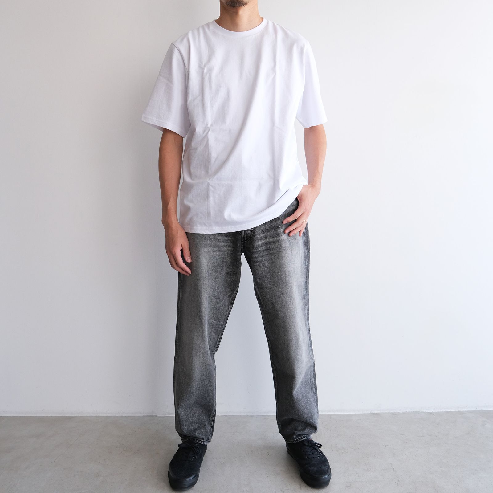 Selvage Denim Five Pocket Tapered Pants -パンツ-（Black Light Fade / ブラックライトフェード）