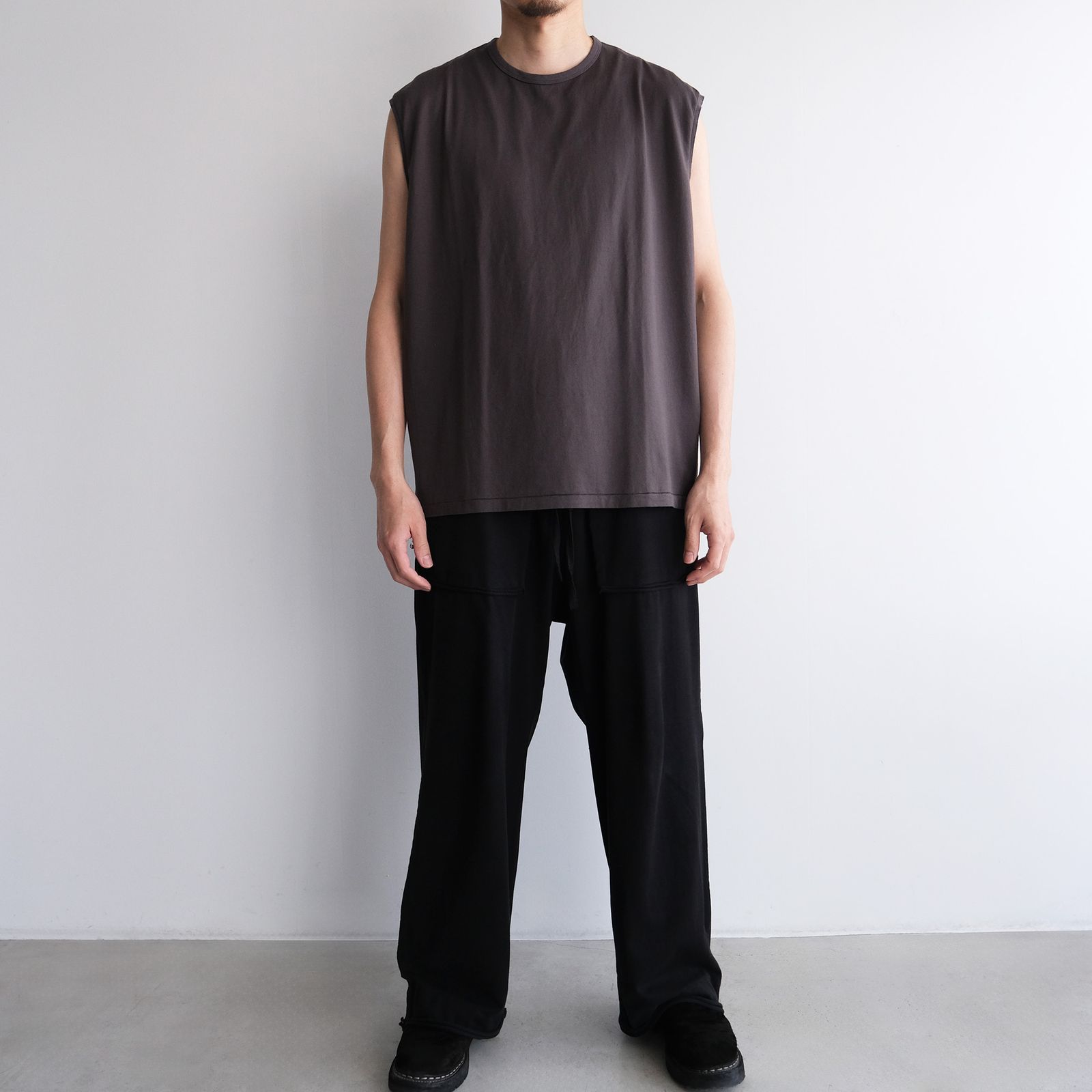 Sleeve Less T-Shirts -タンクトップ-（Charcoal / チャコール）