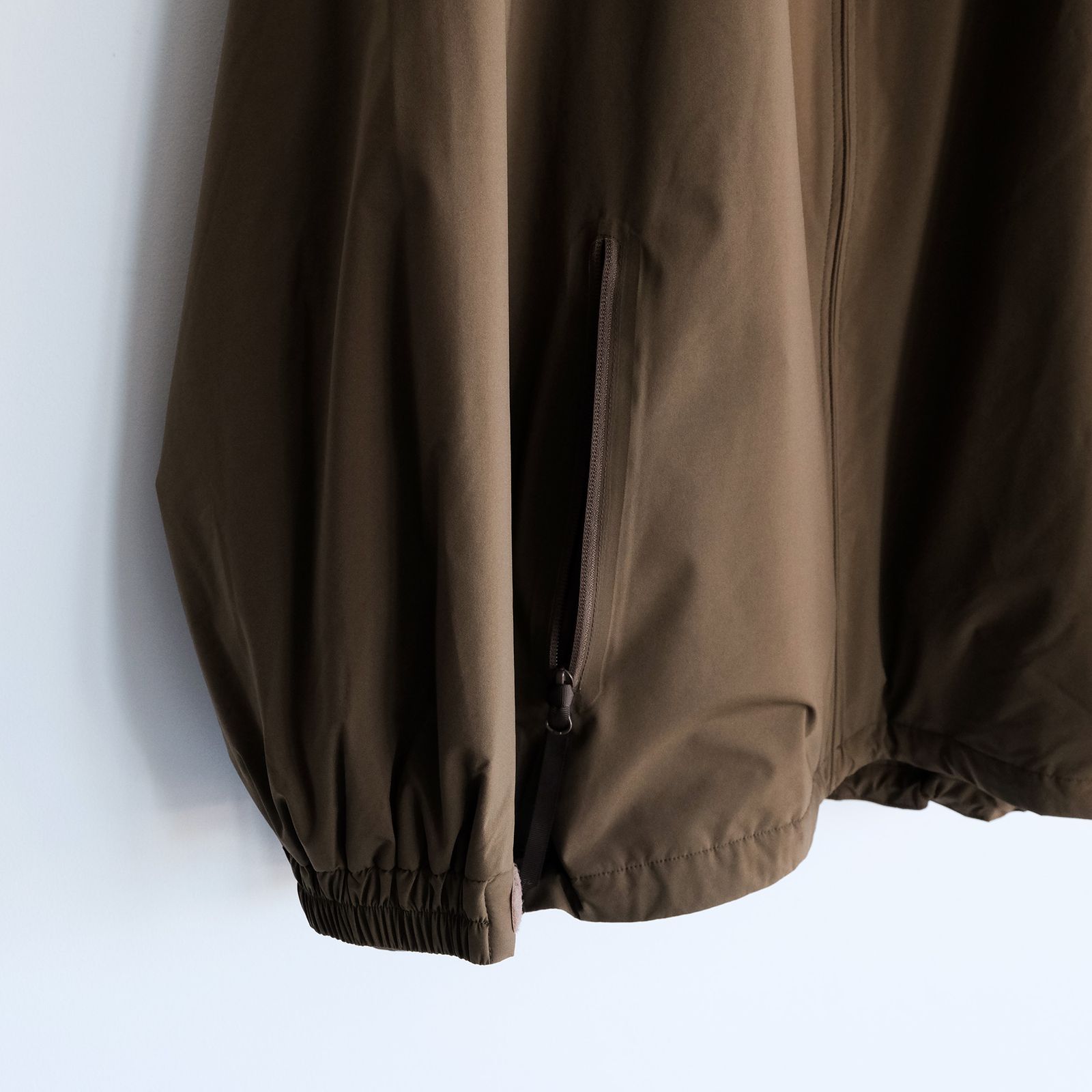 PERTEX SHIELD Light Thermo Zip-Up Jacket -ブルゾン-（Brown / ブラウン）GM263-30270