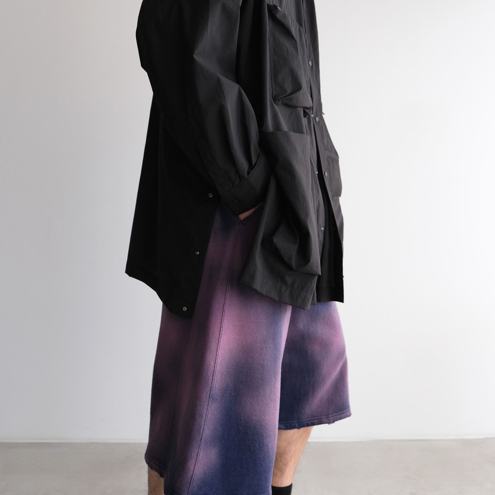 Pertex Utility Longline Shirt -シャツ-（Black / ブラック）