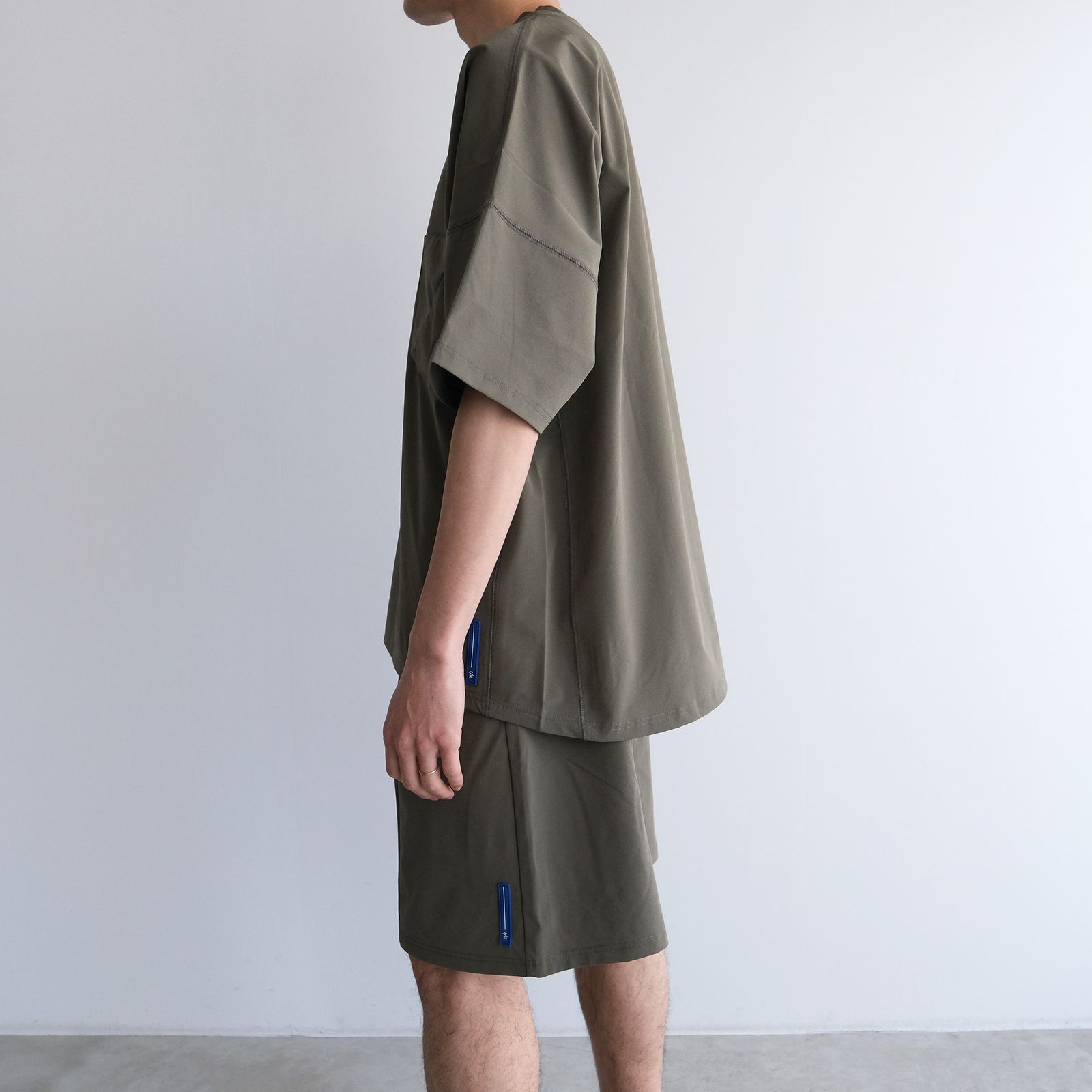 Amphibious T-Shirt -Tシャツ-（Olive / オリーブ）
