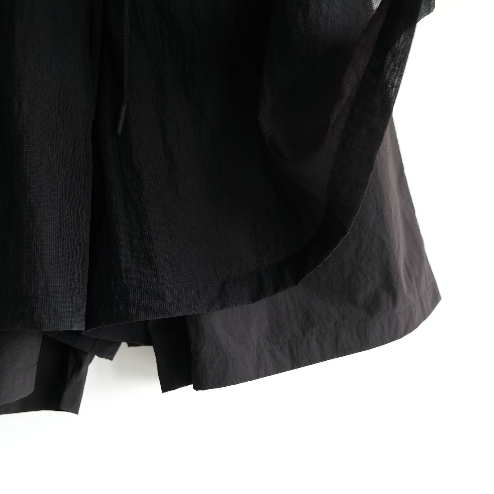 Mesh Layered Wide Short Pants -ショーツ-（Black / ブラック）