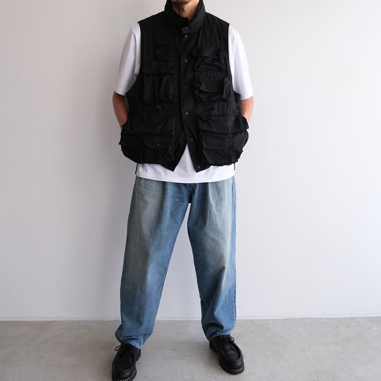 Selvage Denim Two Tuck Tapered Pants -パンツ-（Indigo Light Fade / インディゴライトフェード）