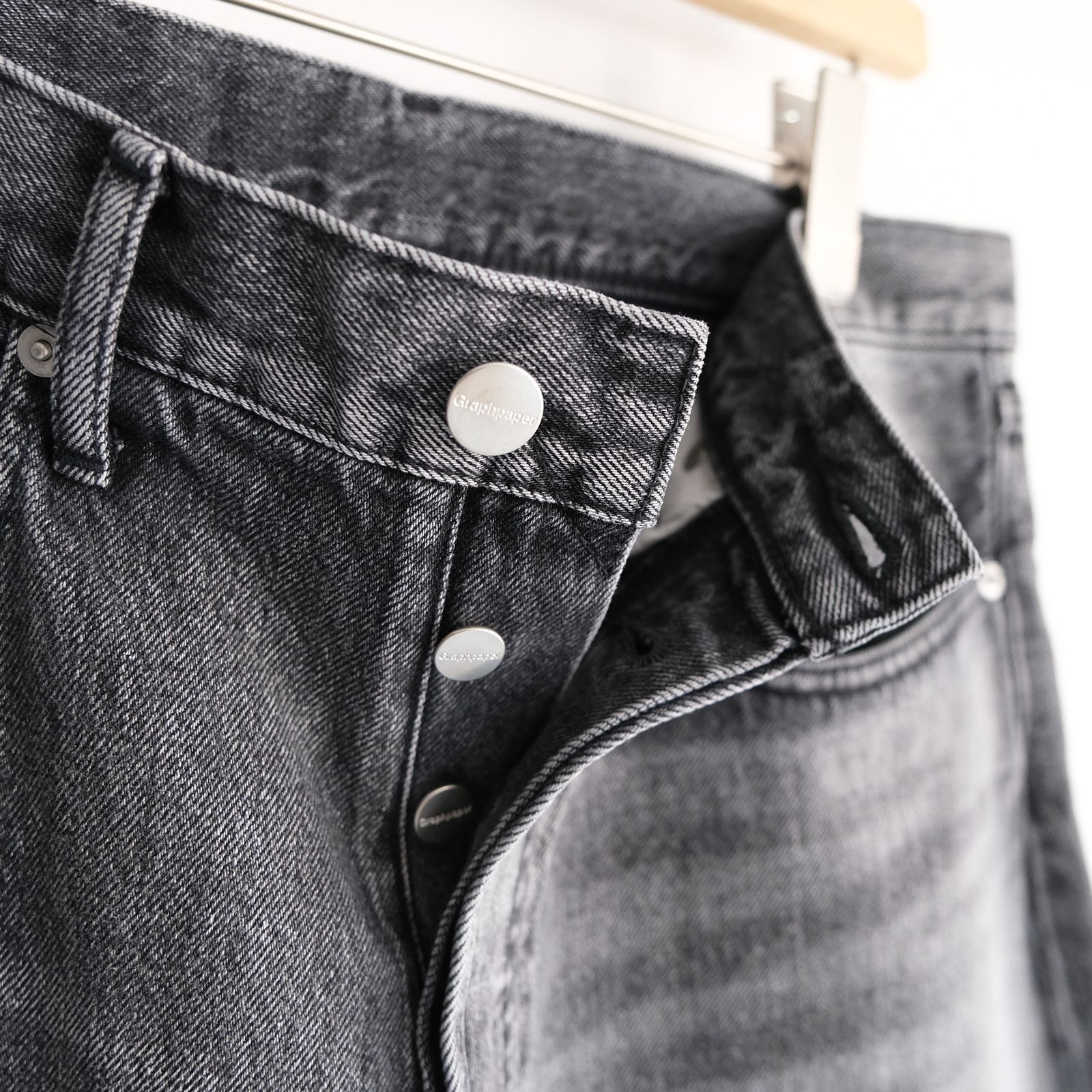 Selvage Denim Five Pocket Tapered Pants -パンツ-（Black Light Fade / ブラックライトフェード）