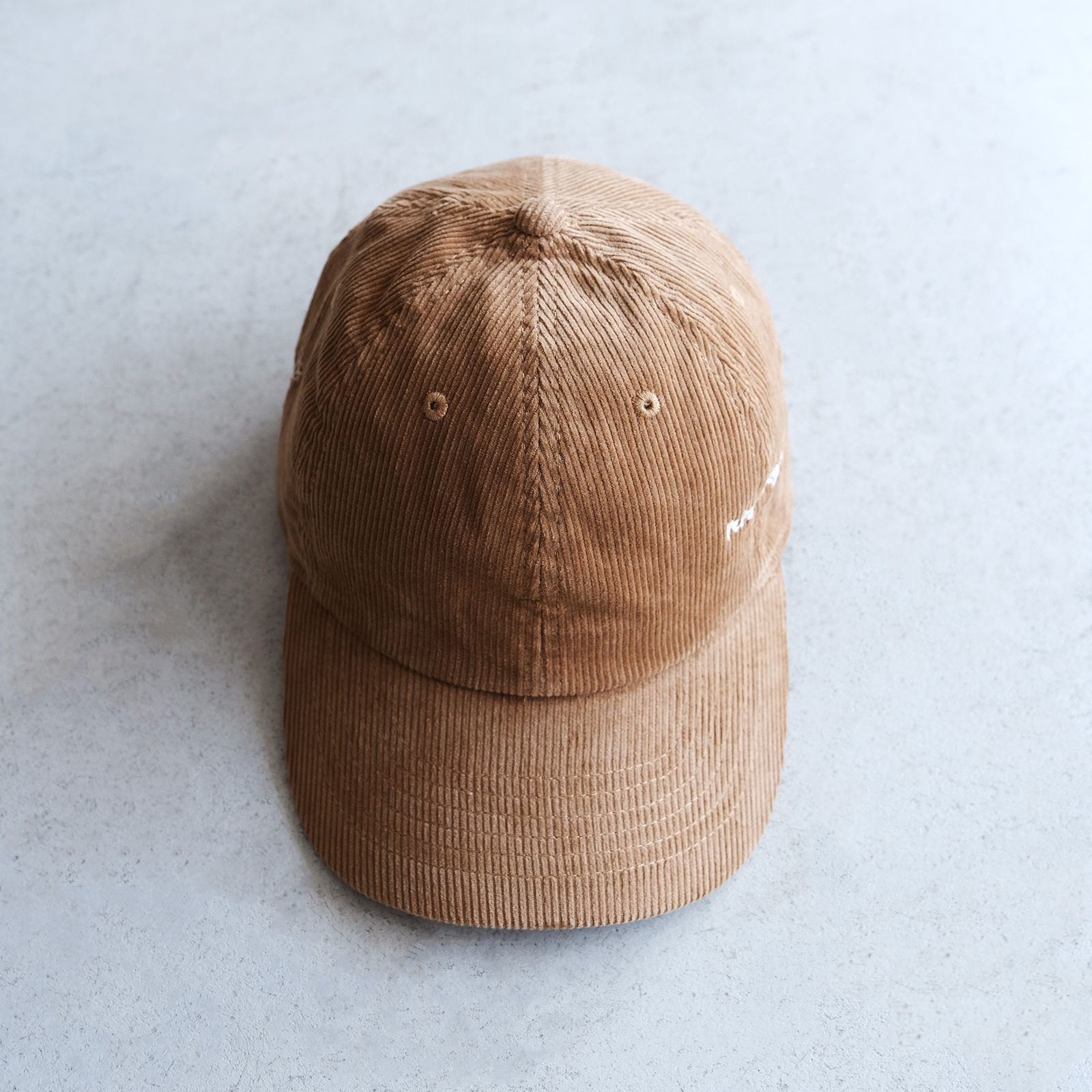 Embroidered Cap -キャップ-（Beige / ベージュ）