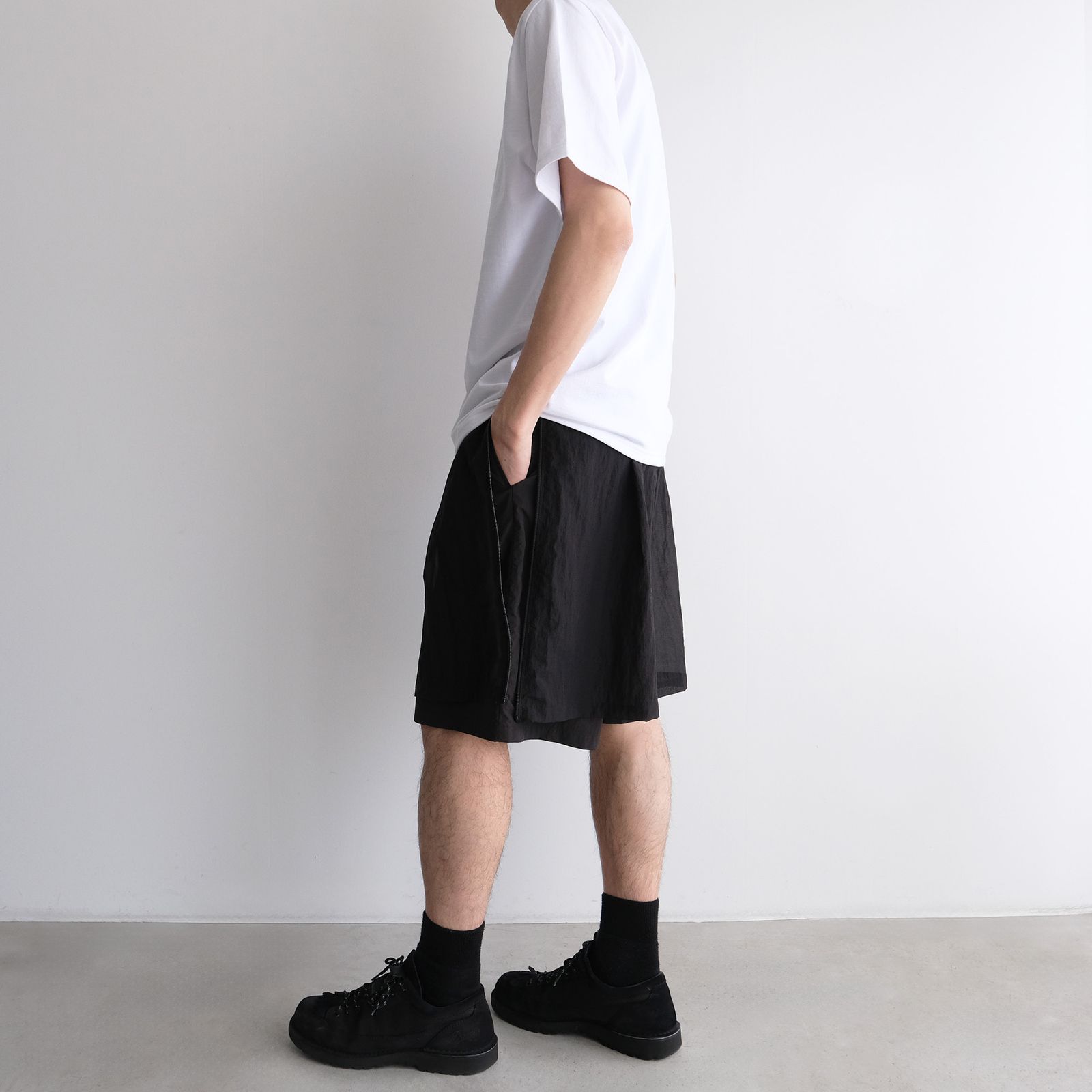 Mesh Layered Wide Short Pants -ショーツ-（Black / ブラック）