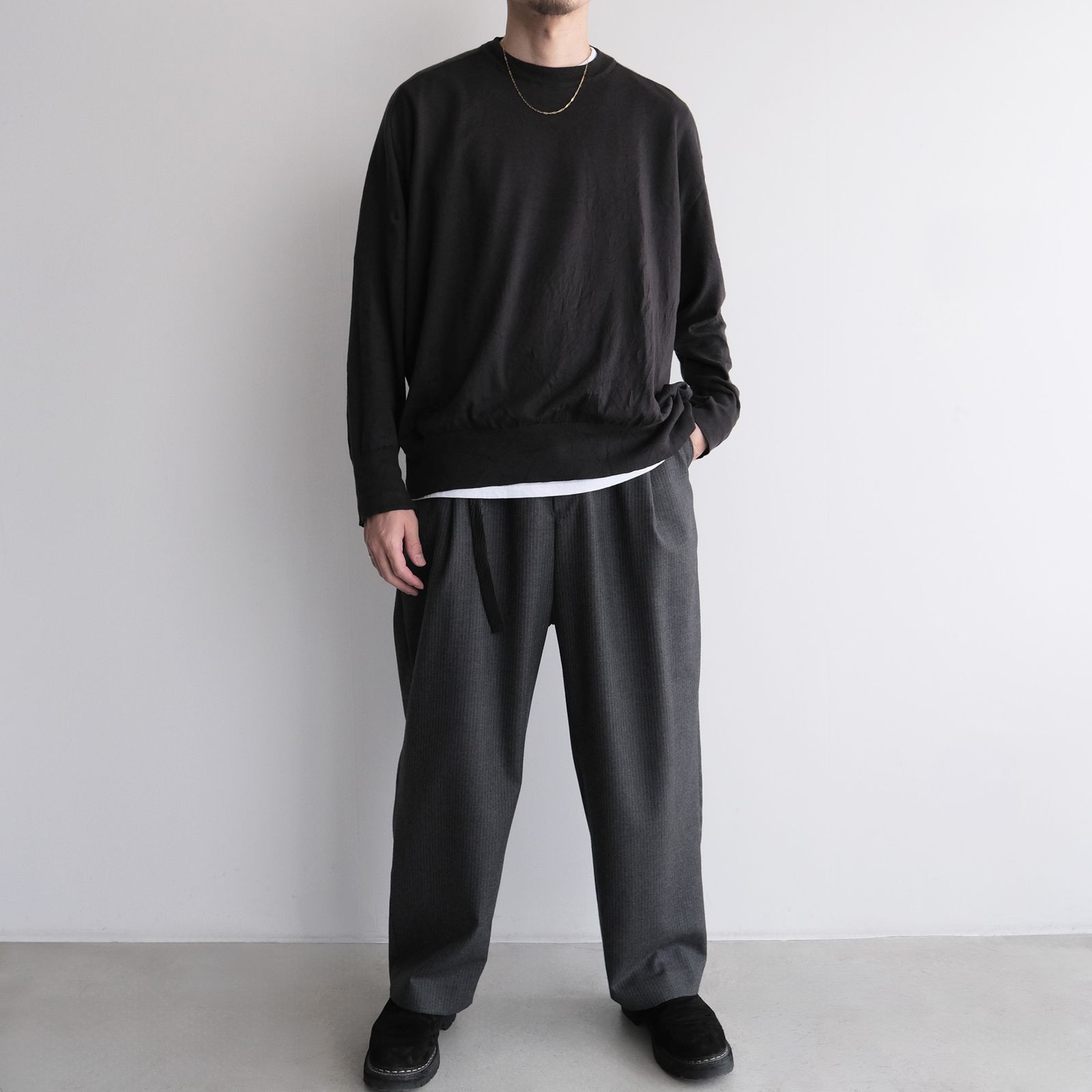 Bison Full Grain Unisex Leather Belt -ベルト-（Black / ブラック）