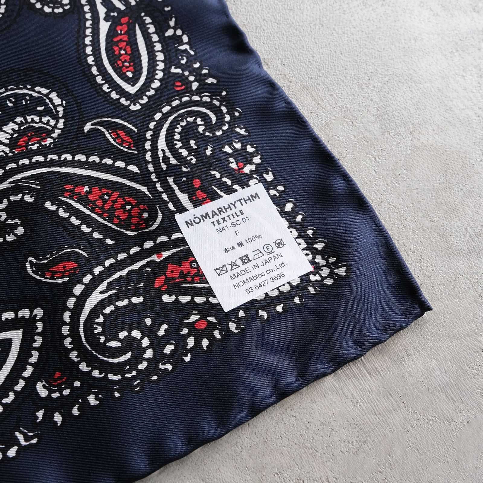 Paisley Silk Bandana Scarf -スカーフ-（Navy / ネイビー）