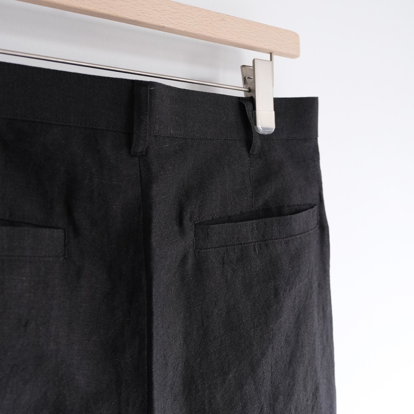 Wool Linen 2Tuck Trousers -パンツ-（Charcoal / チャコール）