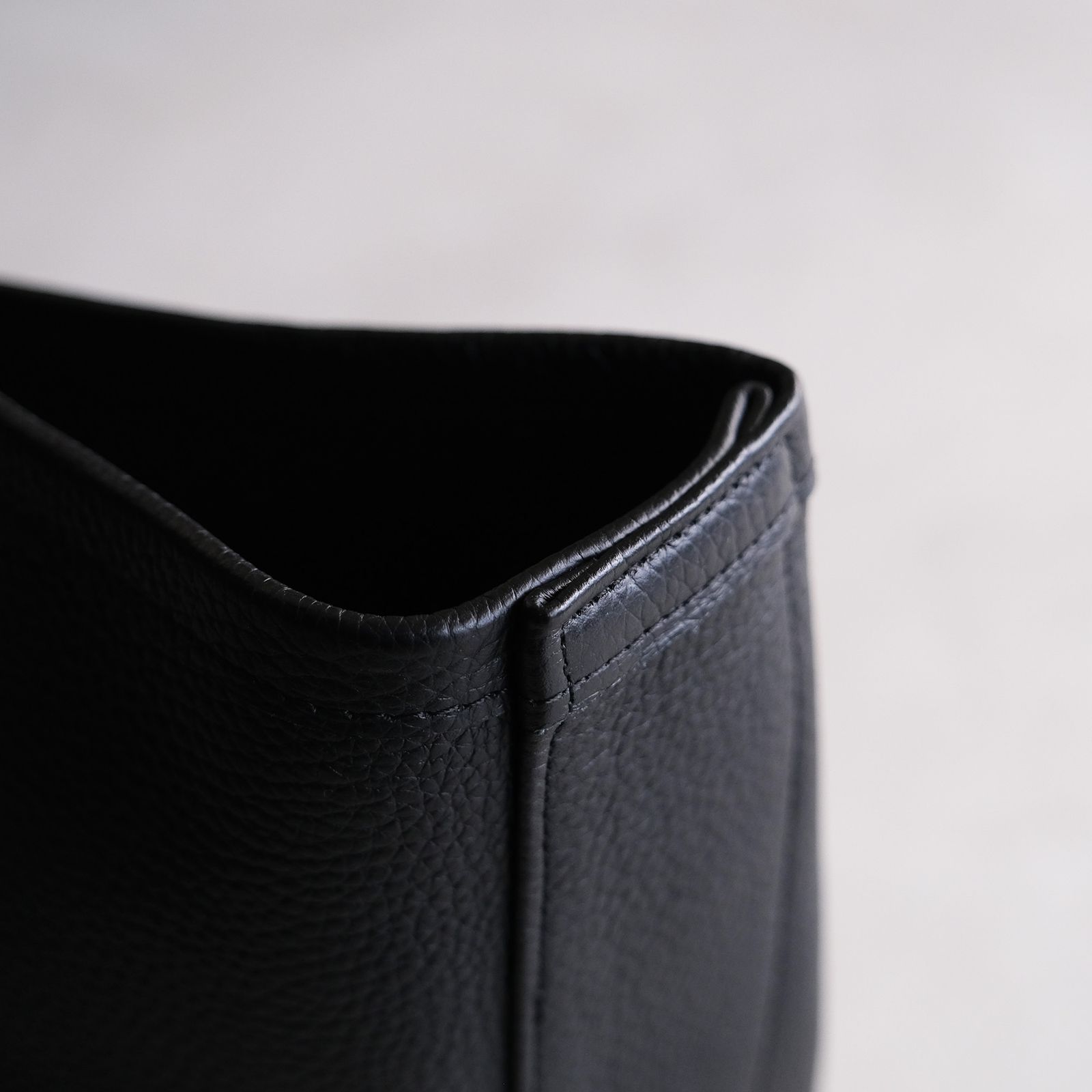 Day Tote Bag L -バッグ-（Black / ブラック）