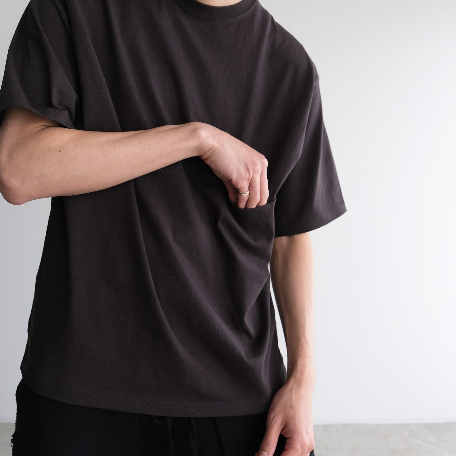 Yururi Tee 1/2 -Tシャツ-（Charcoal / チャコール）