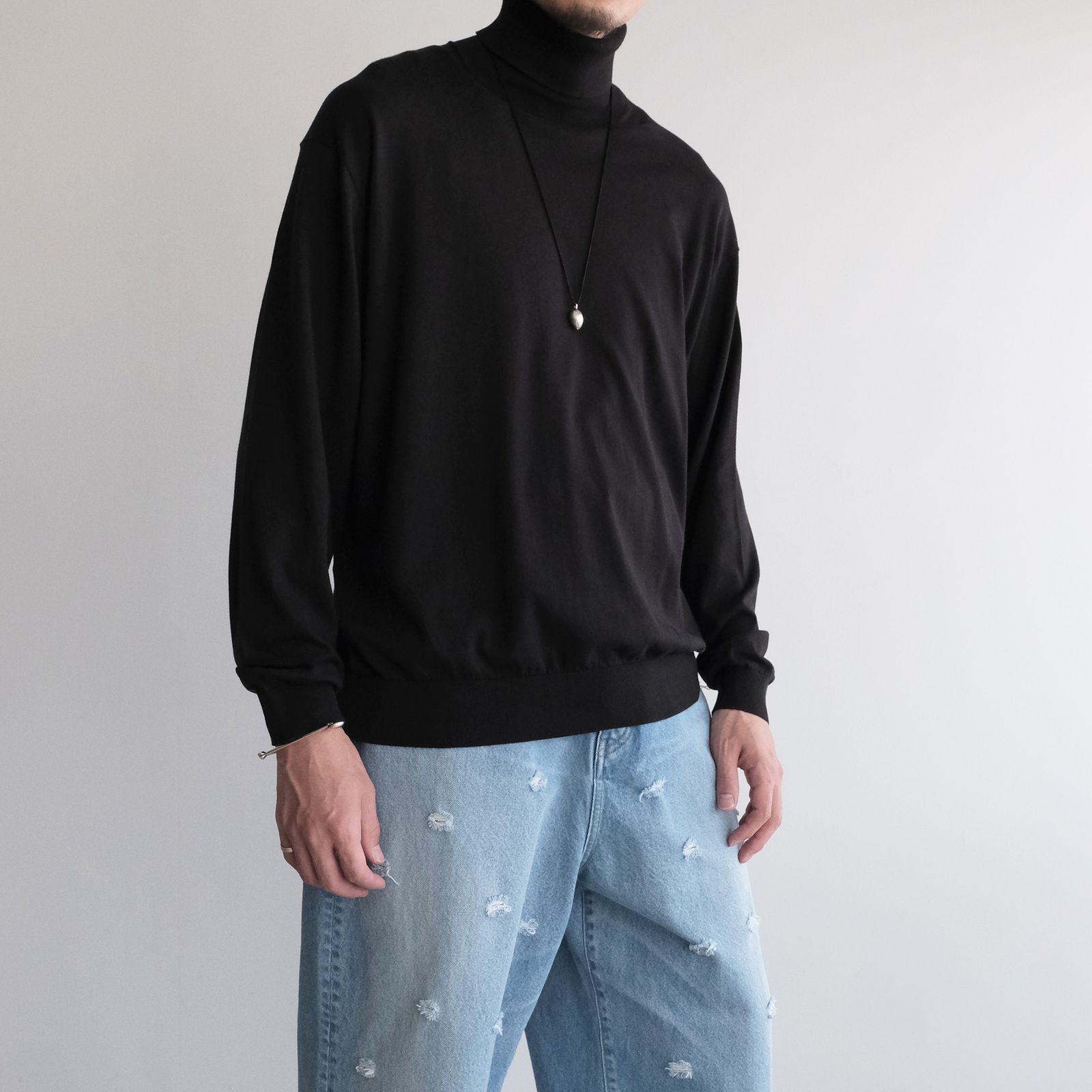 Smooth Suvin Turtleneck Sweater -セーター-（Black / ブラック）