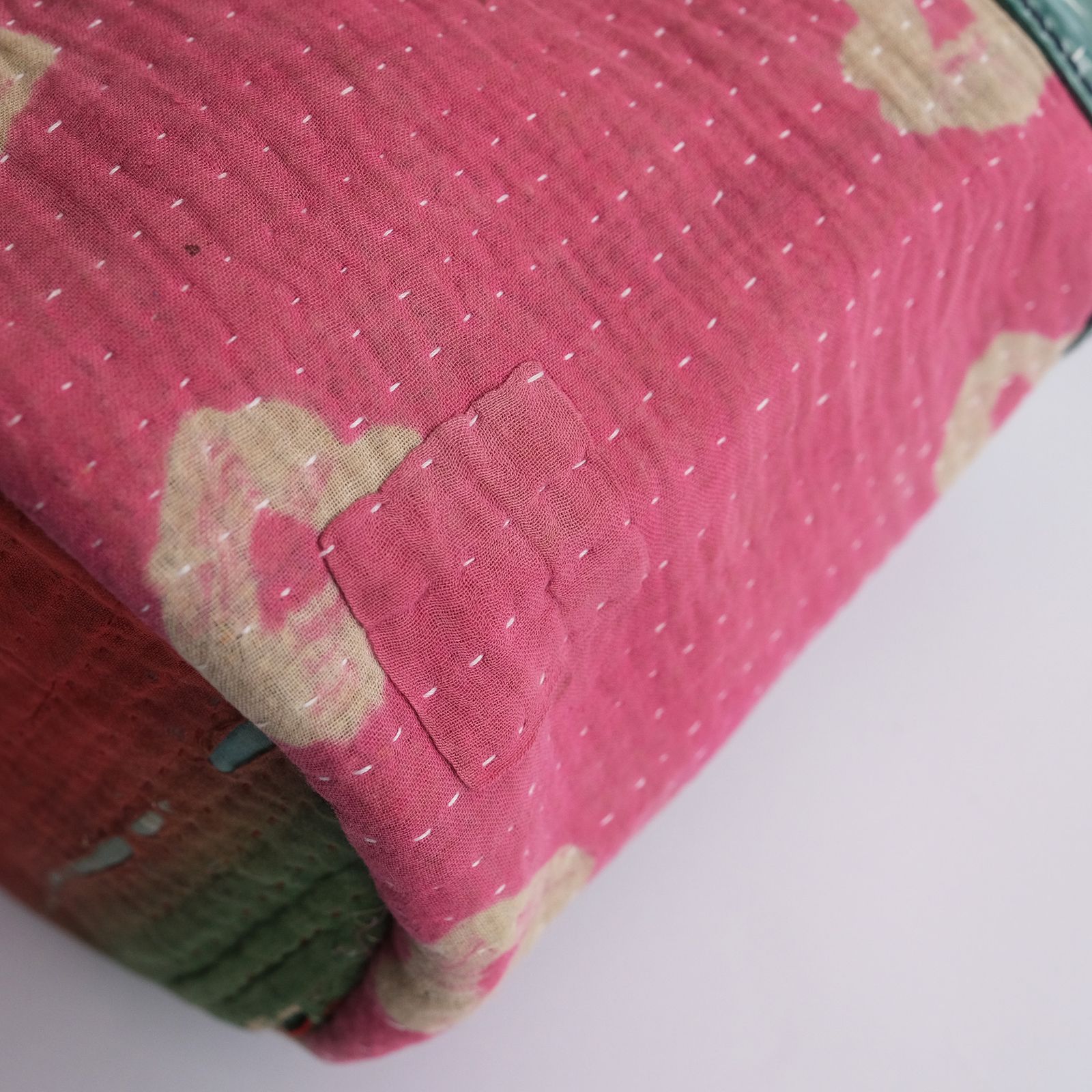 Covered Vintage Kantha Guilt Organizer -オーガナイザー-（ASSORT / アソート）