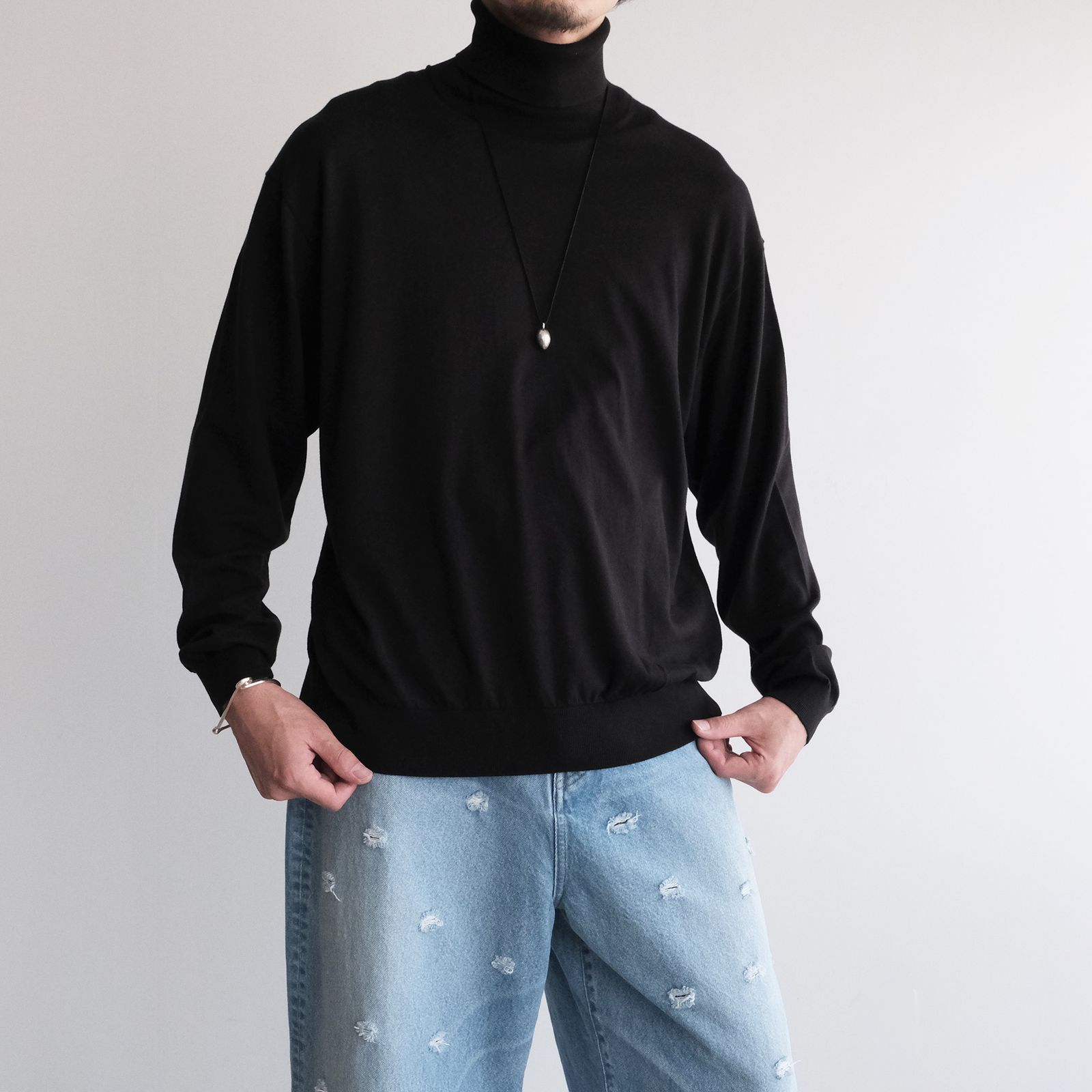 Smooth Suvin Turtleneck Sweater -セーター-（Black / ブラック）