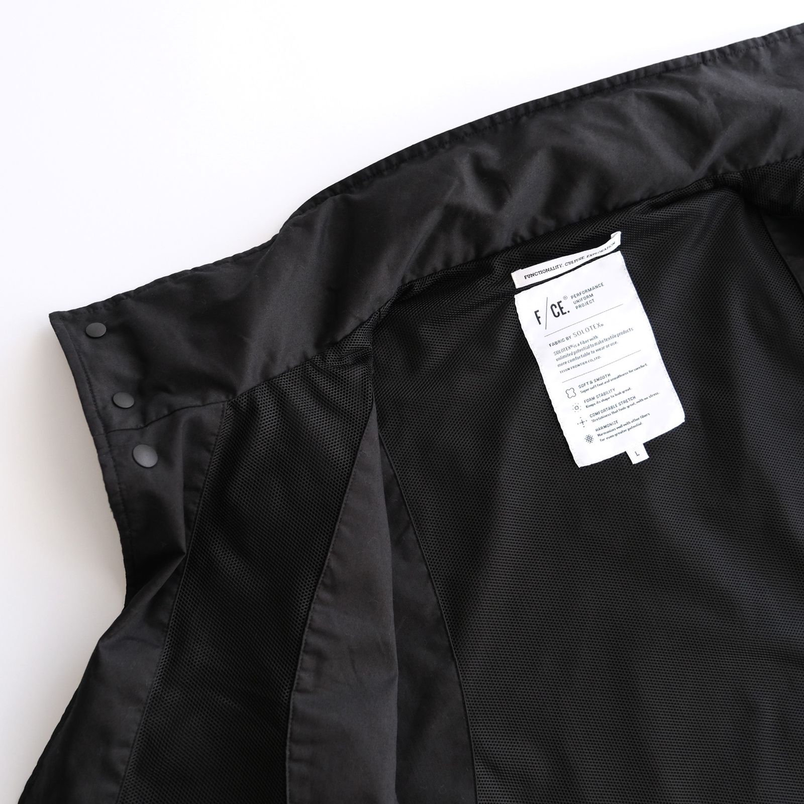 Solotex Pigment Dye Feature Vest -ベスト-（Black / ブラック）