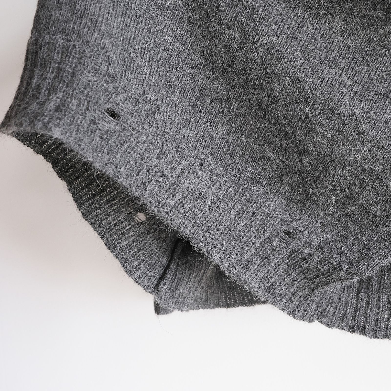 Turtleneck Sweater -ニット-（Gray / グレー）