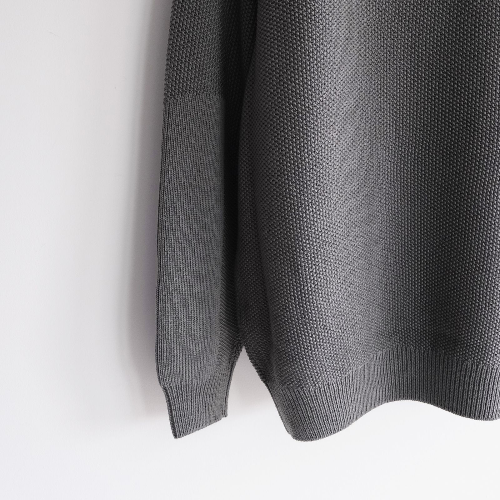 Soft Wool Command Sweather -ニット-（Stone Gray / ストーングレー）GU263-80600