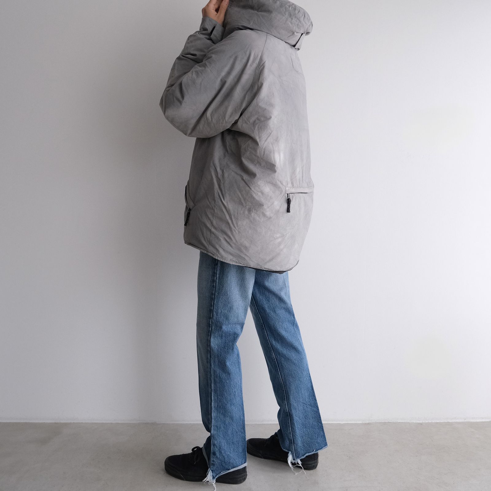 Garment Dyed Makalu Down Jacket -ジャケット-（Gray / グレー）