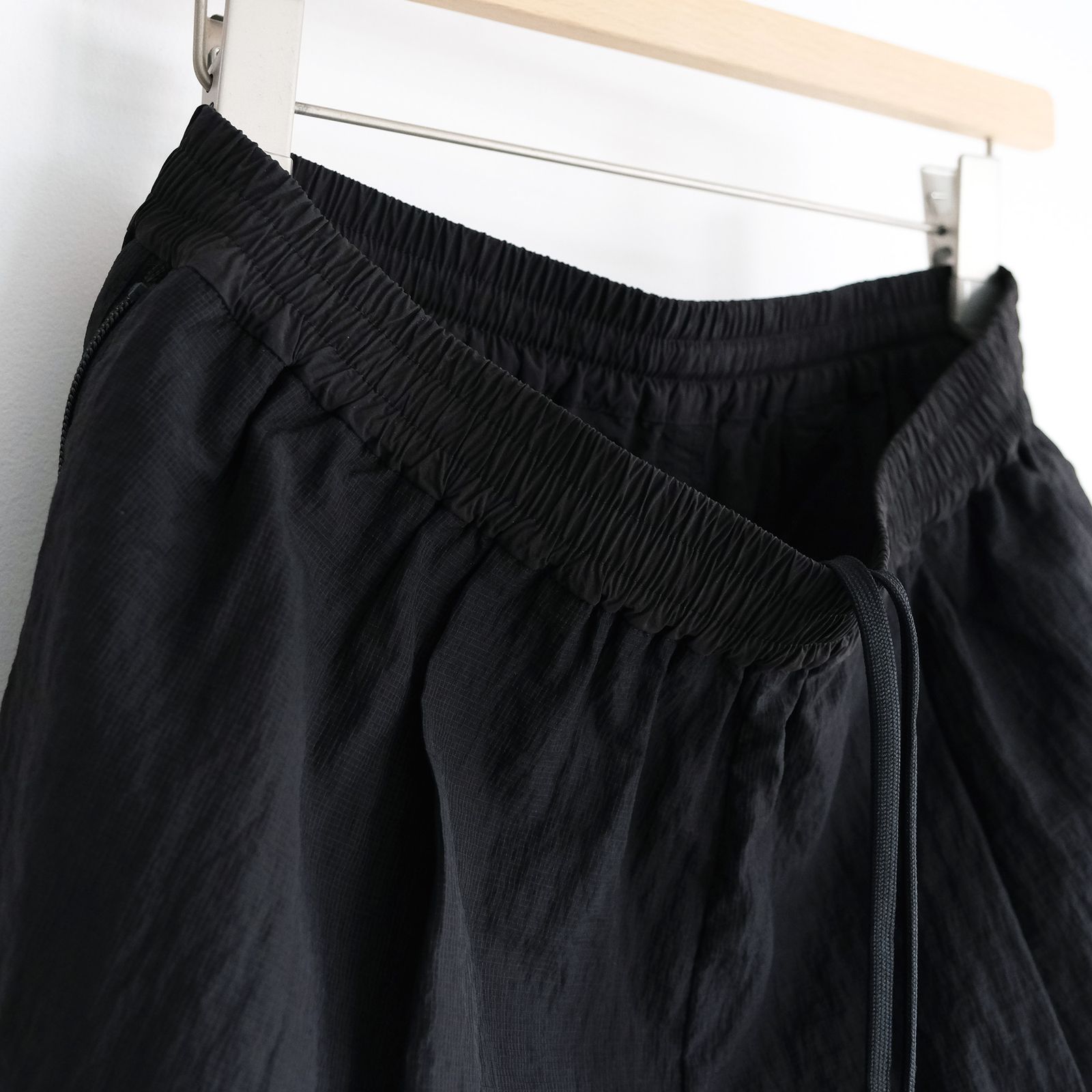 Mesh Layered Wide Short Pants -ショーツ-（Black / ブラック）