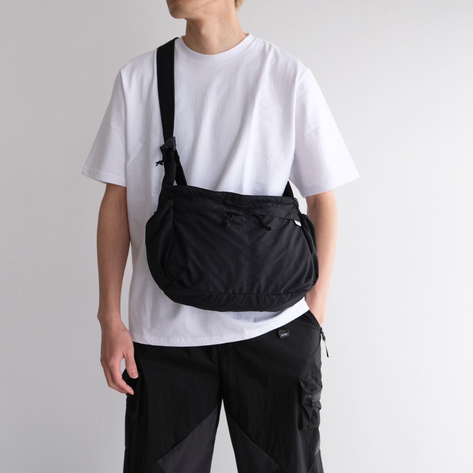 EVCON - NYLON SHOULDER BAG | BLACK | ショルダーバッグ | NapsNote