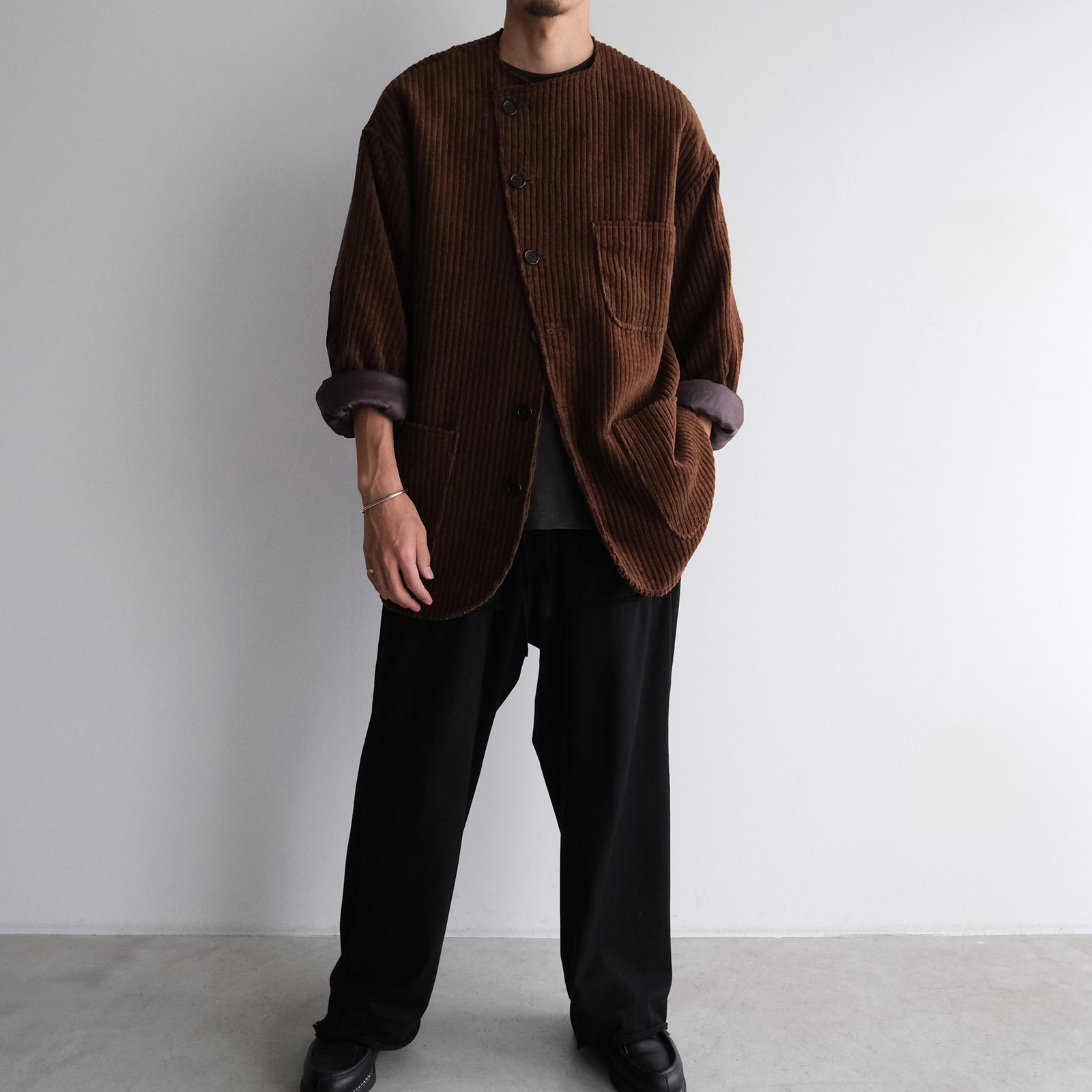 Corduroy Collarless Jacket -ジャケット-（Brown / ブラウン）