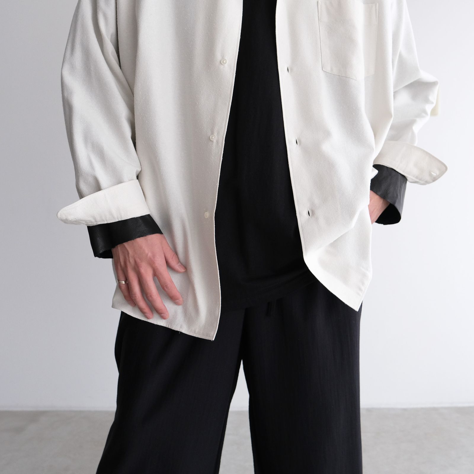 STYLE NO. 121 selected brand：Graphpaper & i'm here
