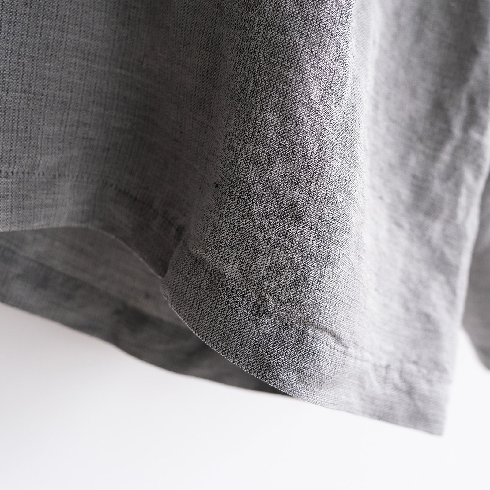 Linen Cupro Hopsack Military Shorts -ショーツ-（Gray / グレー）GM261-40378