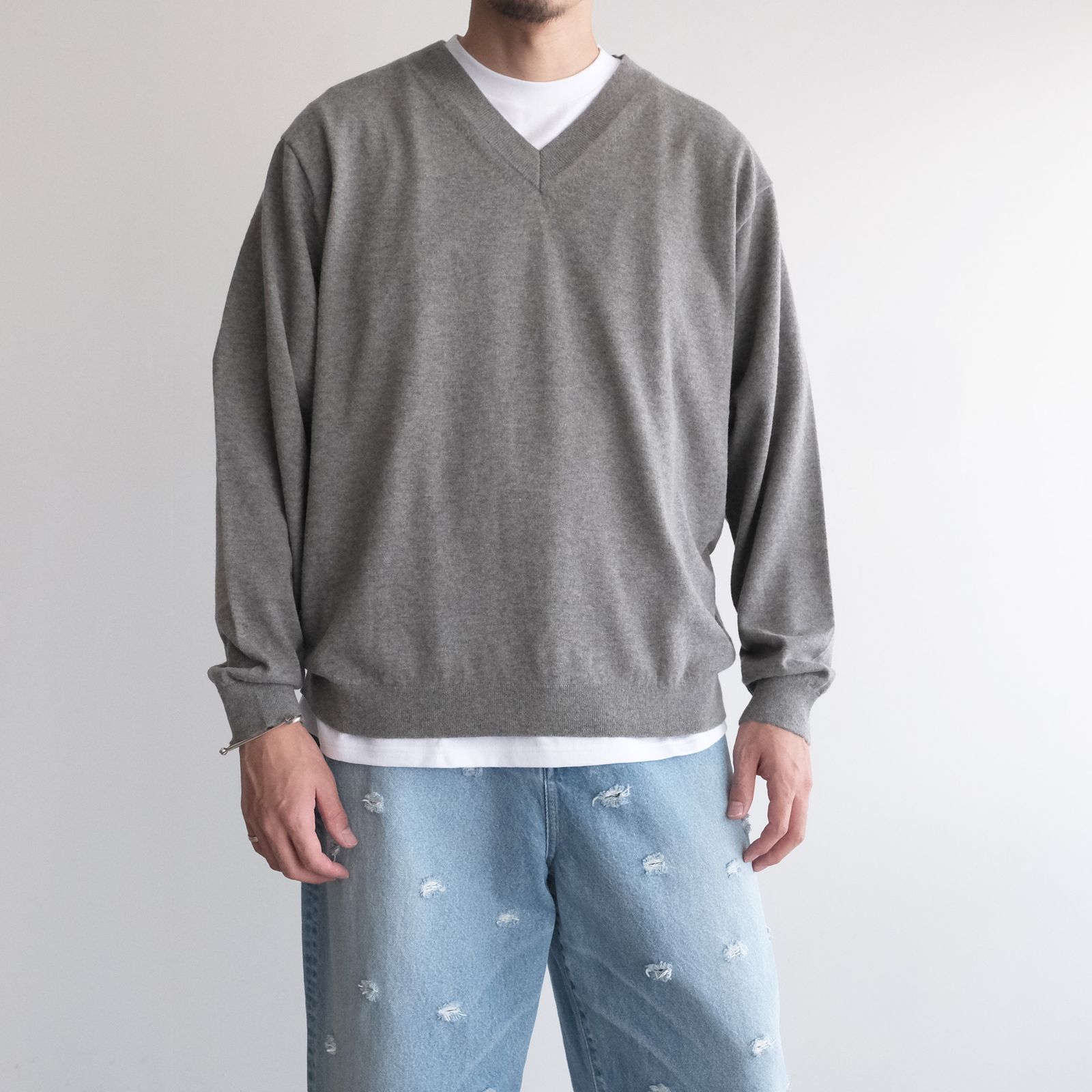 Cotton Yak Knit V-Neck Sweater -セーター-（Gray / グレー）