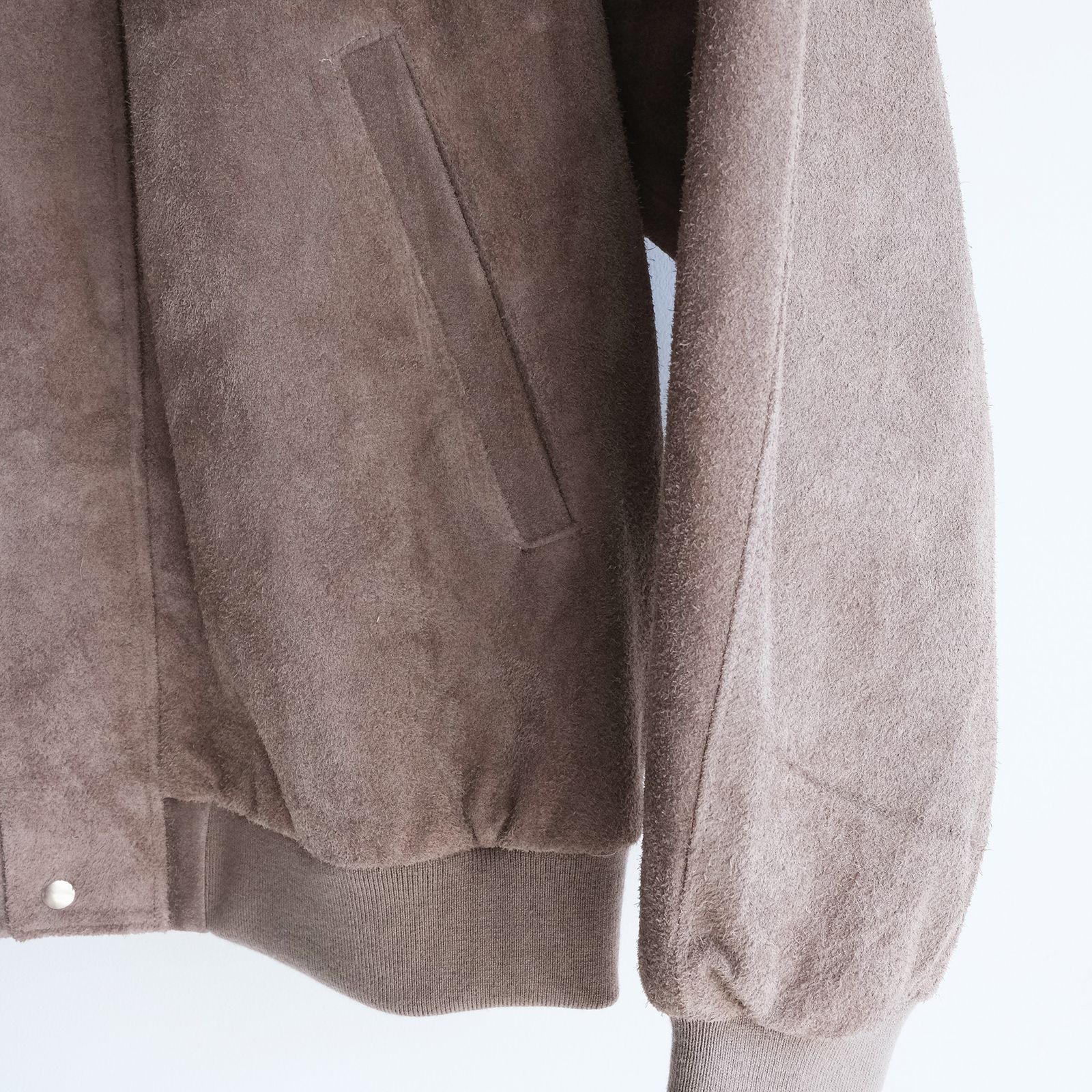 Hairy Suede Raglan Blouson -ブルゾン-（Ash / アッシュ）GU263-30324