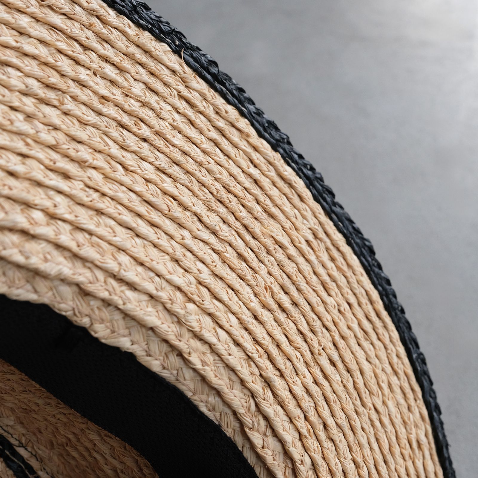 x Kijima Takayuki Raffia Trim Hat -ハット-（Natural x Black / ナチュラル×ブラック）