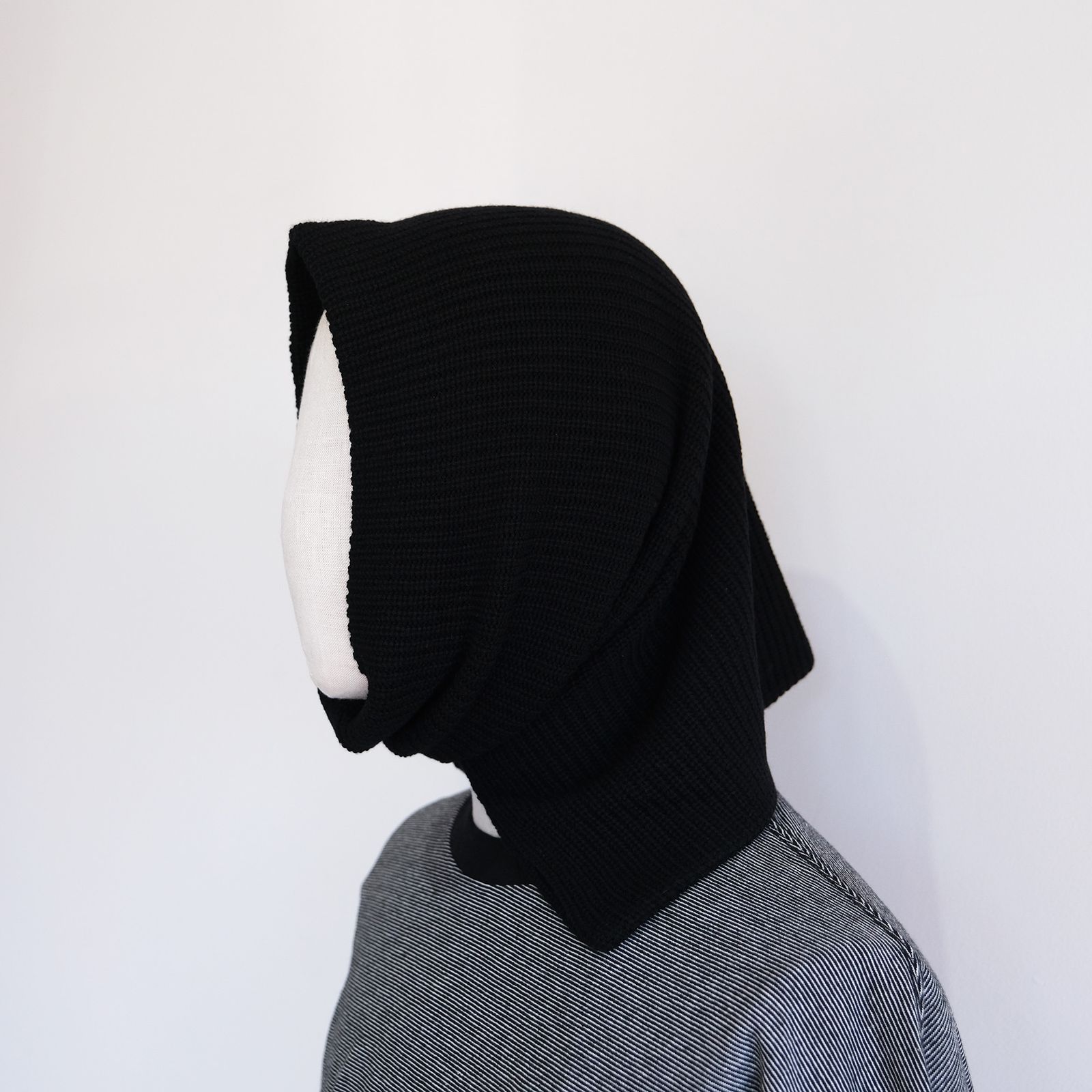 Mercerized Fine Wool Snood -スヌード-（Black / ブラック）