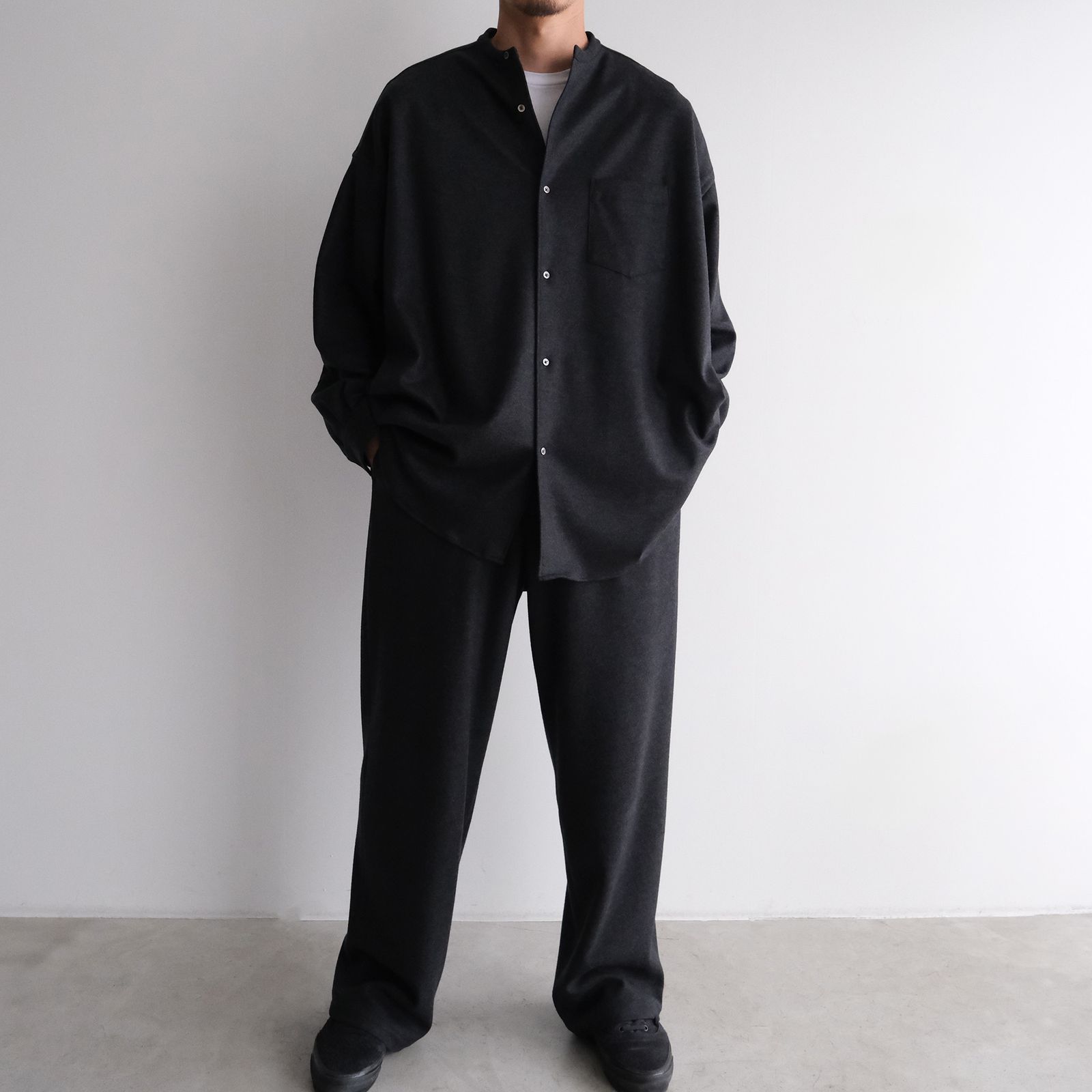Wool Smooth Flannel Oversized Band Collar Shirt -オーバーサイズシャツ-（Gray / グレー）GU253-50222B