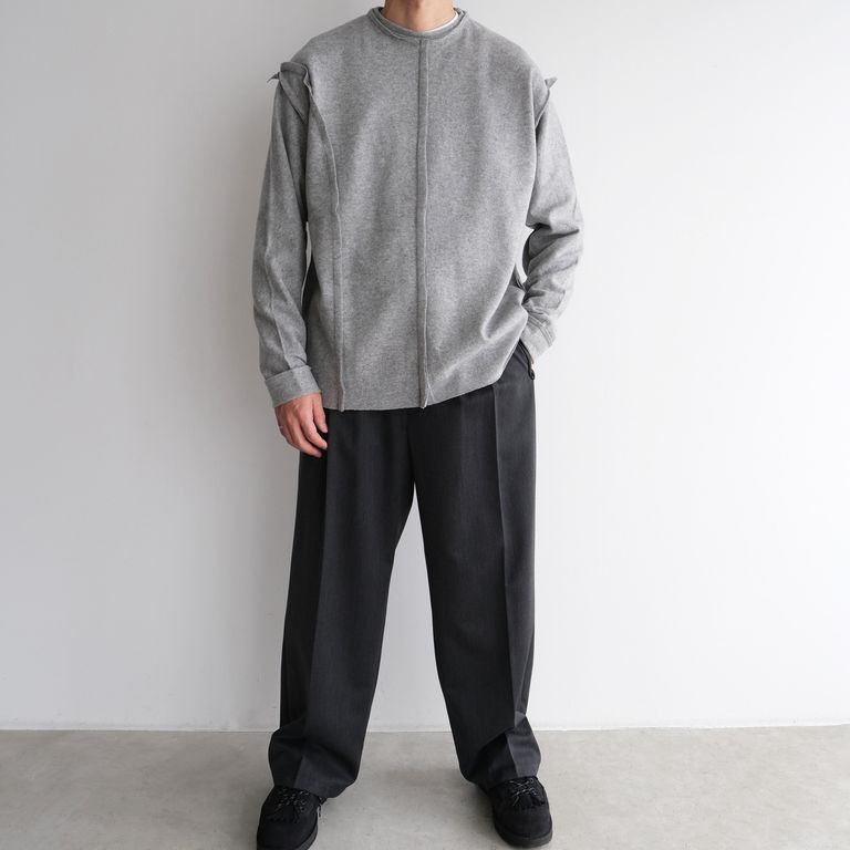 Men's着用サイズ：4 モデル身長182cm、体重68kg