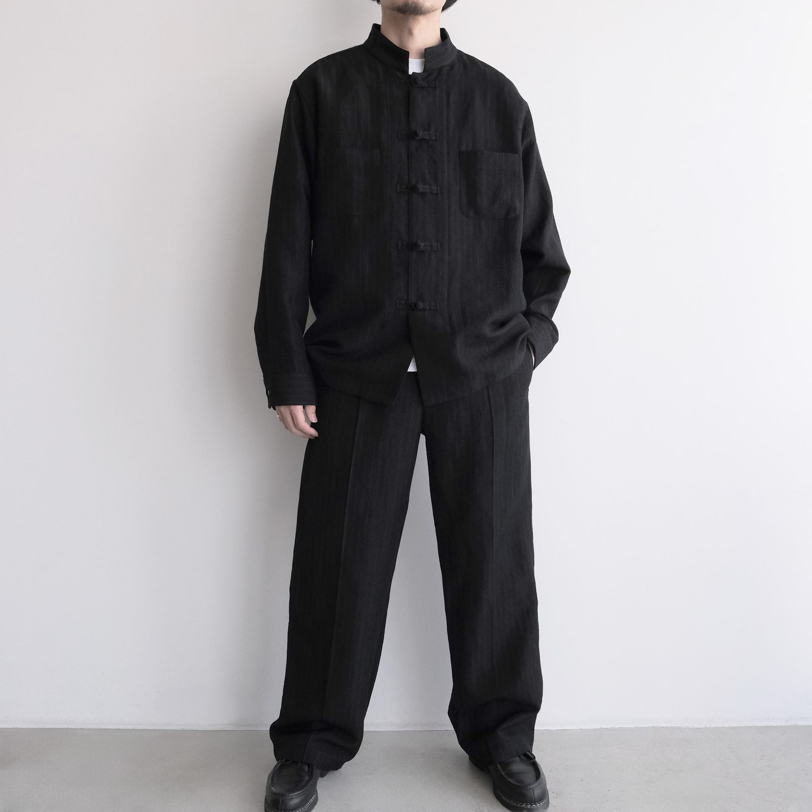 Pin-stripe Trousers -パンツ-（Black / ブラック）