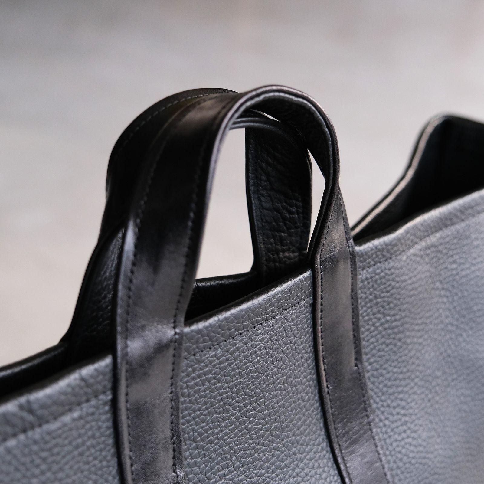Day Tote Bag L -バッグ-（Black / ブラック）