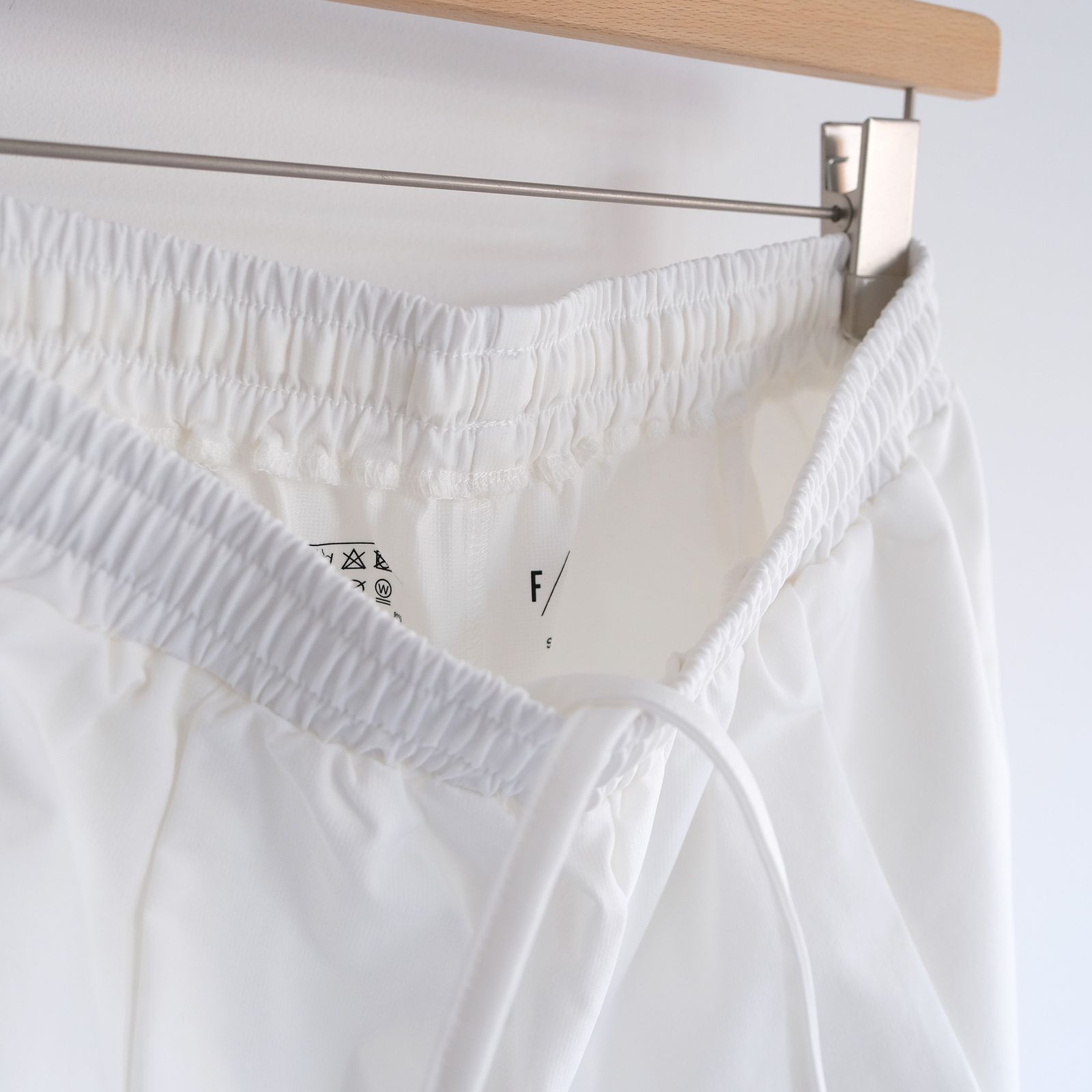 Amphibious Shorts -ショーツ-（White / ホワイト）