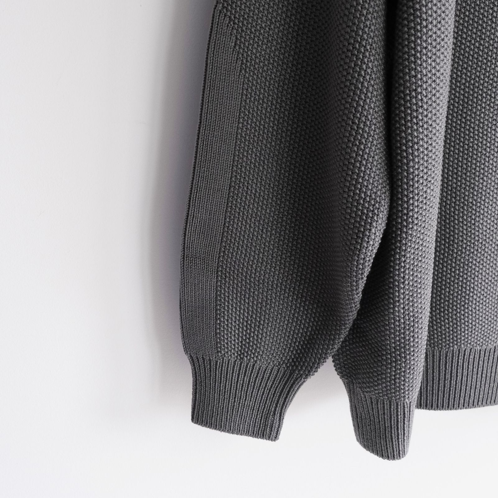 Soft Wool Command Sweather -ニット-（Stone Gray / ストーングレー）GU263-80600