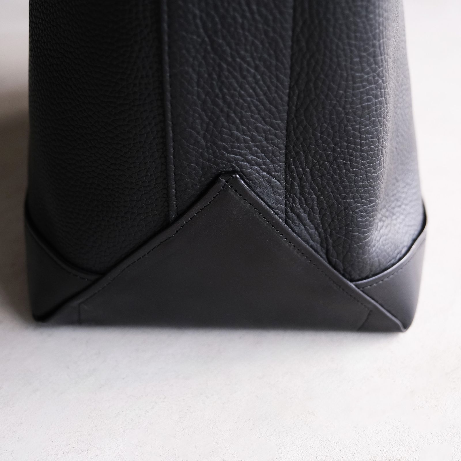 Day Tote Bag L -バッグ-（Black / ブラック）